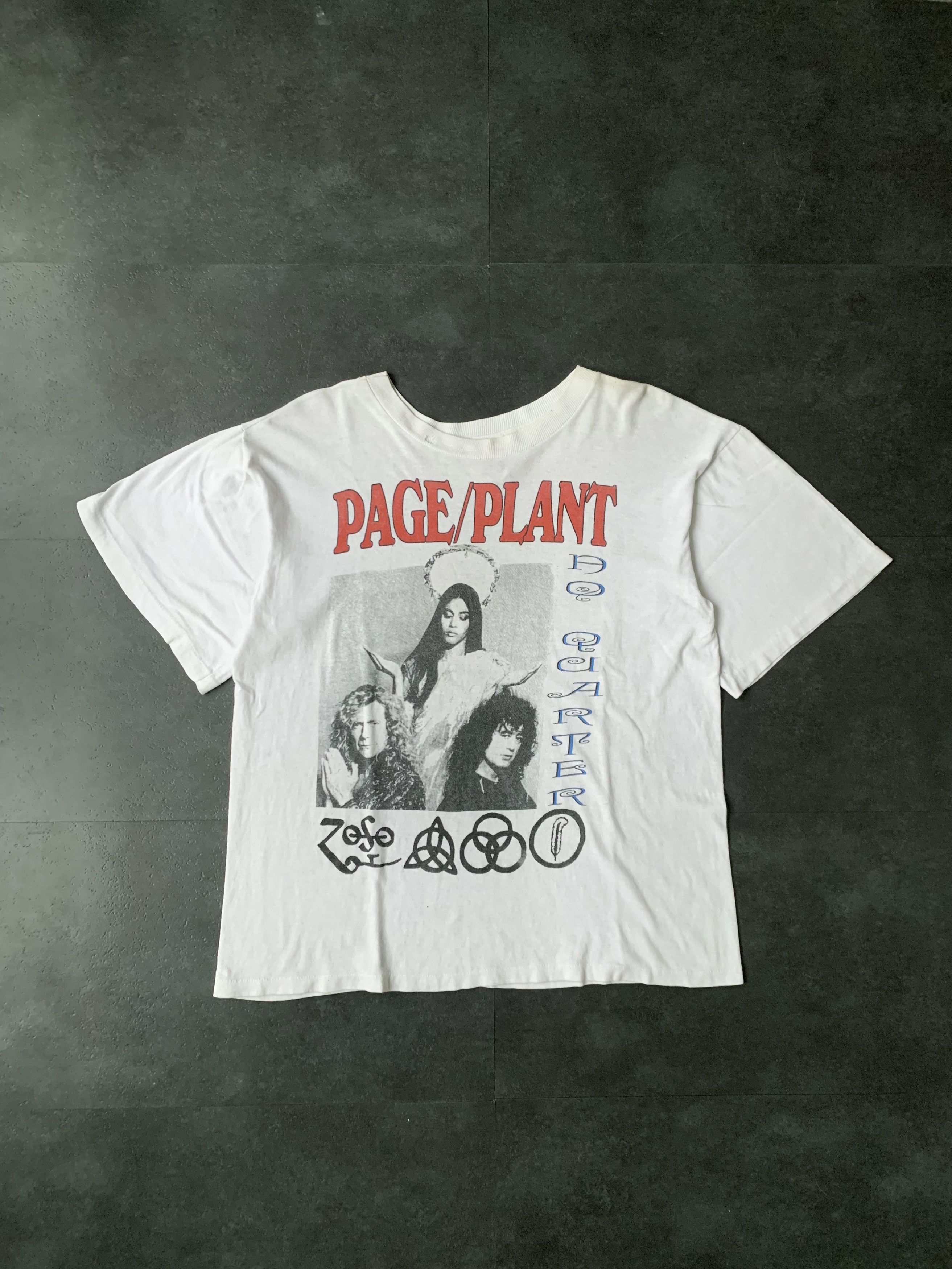 Vintage 1990s Vintage Page and Plant No Quarter Tour Band Tee Shirt Size US L / EU 52-54 / 3 - 1 Thumbnail