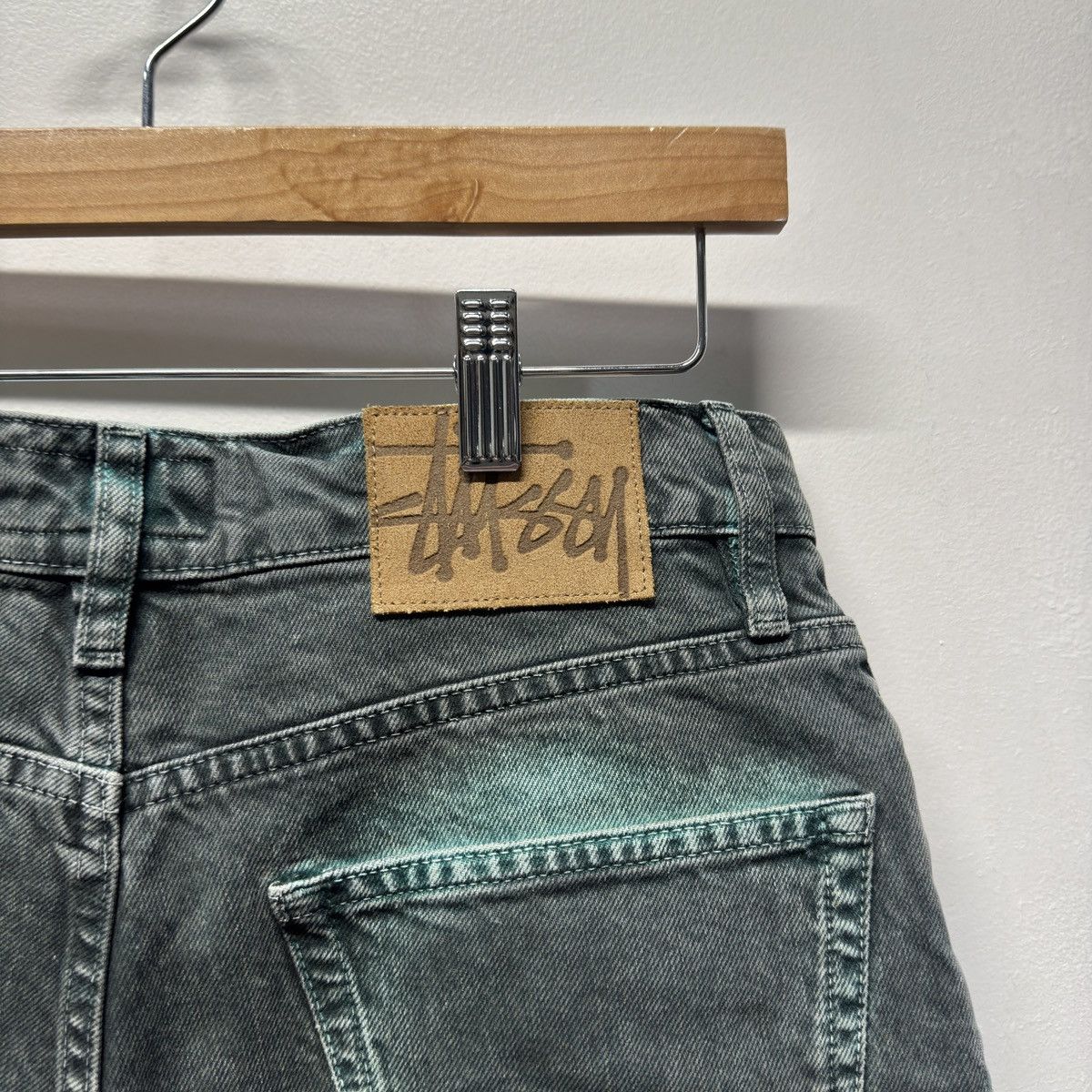 Stussy Stussy Spray Dye Big Ol Jean Shorts Size US 28 / EU 44 - 8 Thumbnail