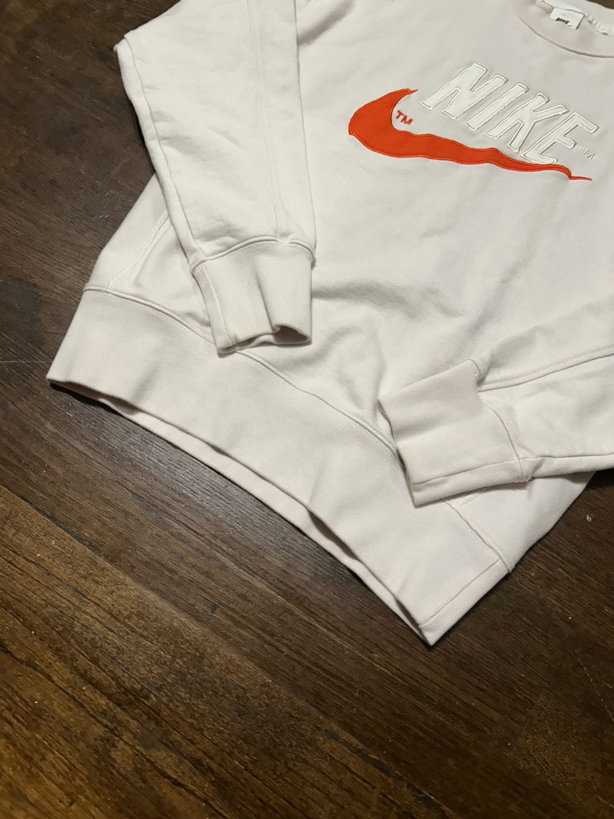 Nike Nike Logo Crewneck Pullover Small Size US S / EU 44-46 / 1 - 3 Thumbnail