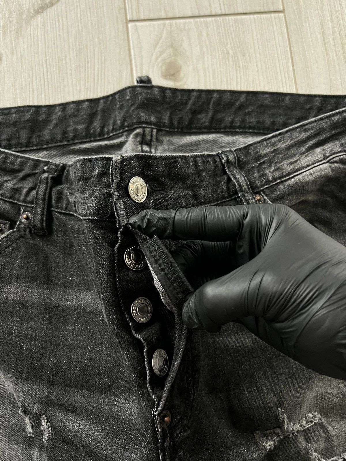 Dsquared2 DSQUARED2 Size 52 Black Distressed Denim Button Fly Jeans Size US 36 / EU 52 - 14 Thumbnail