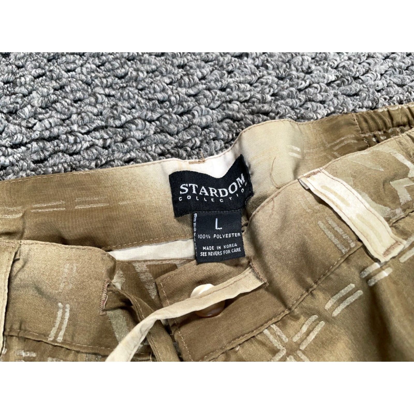 Vintage VTG Brown Geometric Pattern Shorts Bermuda Mens Large 12" Inseam Hip Hop 90s Vintage Streetwear Denim Polyester Stretch Size US 33 - 3 Thumbnail