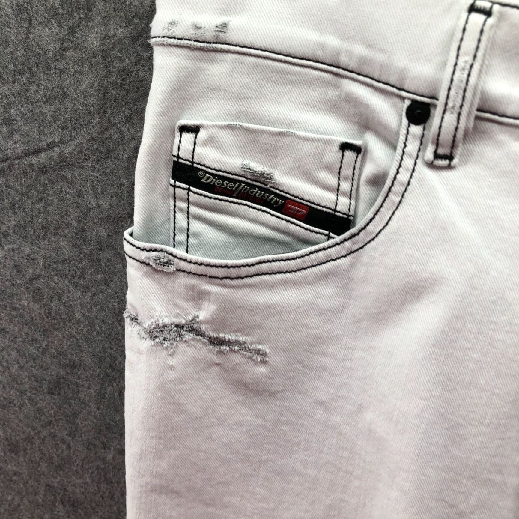 Diesel Diesel Jeans D-Strukt Tapered Slim Stretch 32x32 32x29 White Distressed Men - 5-Pocket Denim Shirt? Size US 32 / EU 48 - 5 Thumbnail
