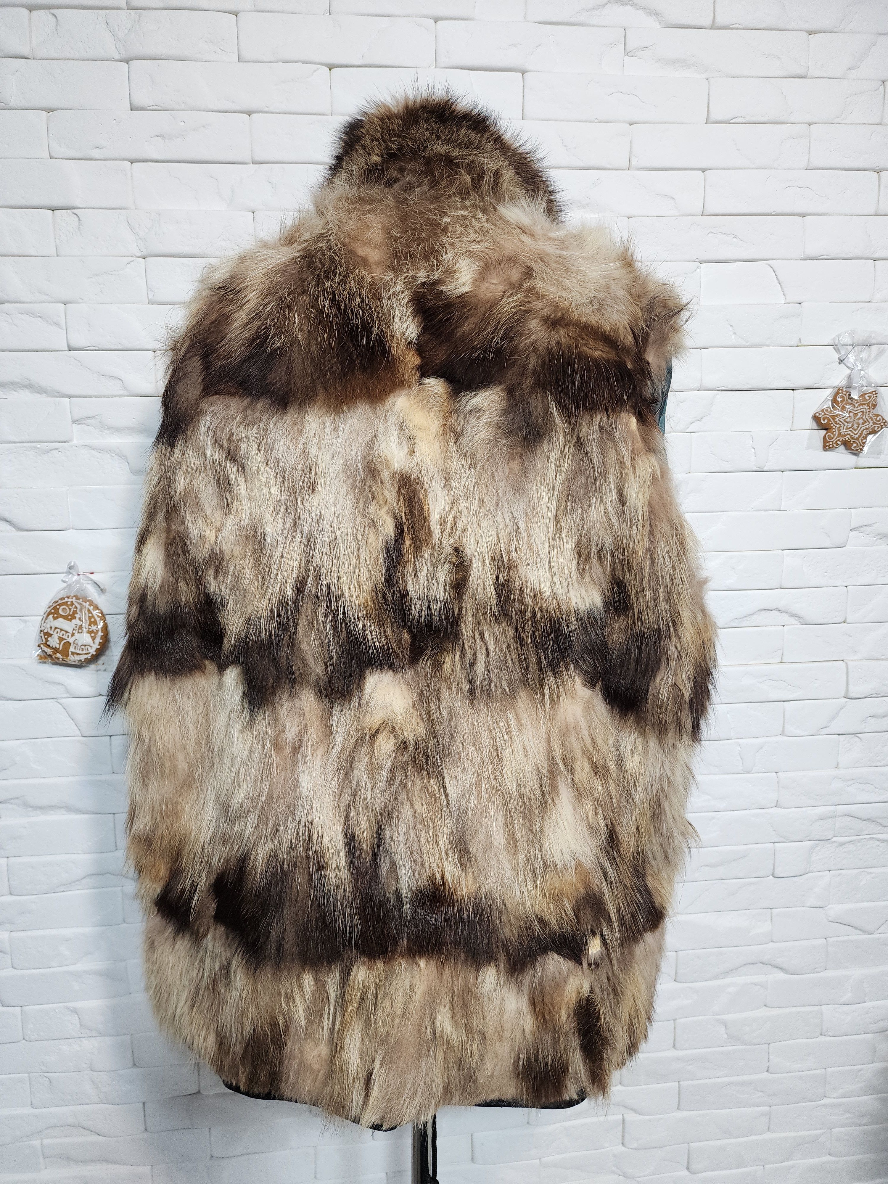 Uniqlo Men's Black Leather Fur Jacket: Genuine Fur, Metal Zipper Size US L / EU 52-54 / 3 - 8 Thumbnail