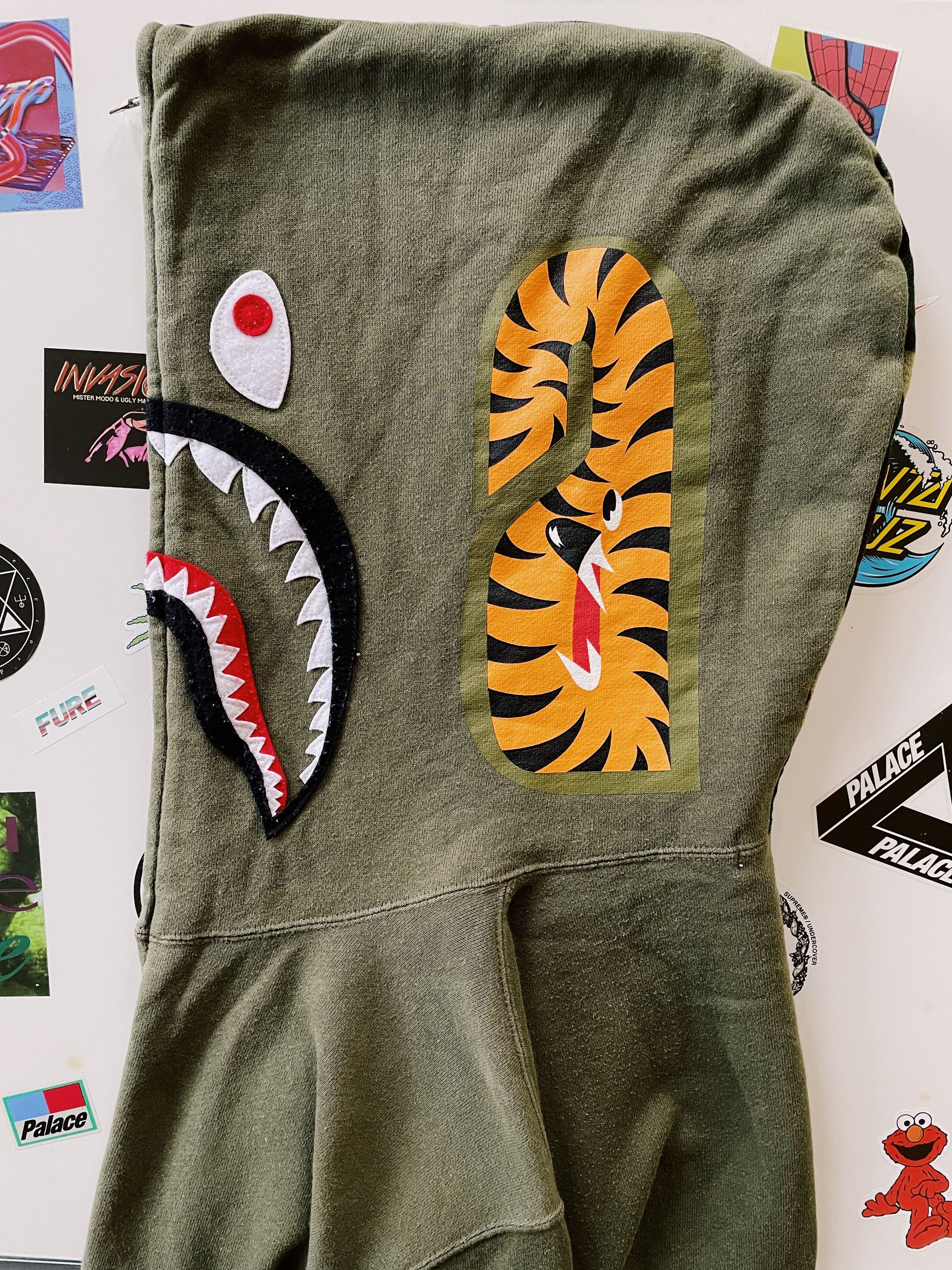 Bape × Nigo × Vintage Vintage Y2K A Bathing Ape Bape Land Shark Fullzip Hoodie Size US XL / EU 56 / 4 - 4 Thumbnail