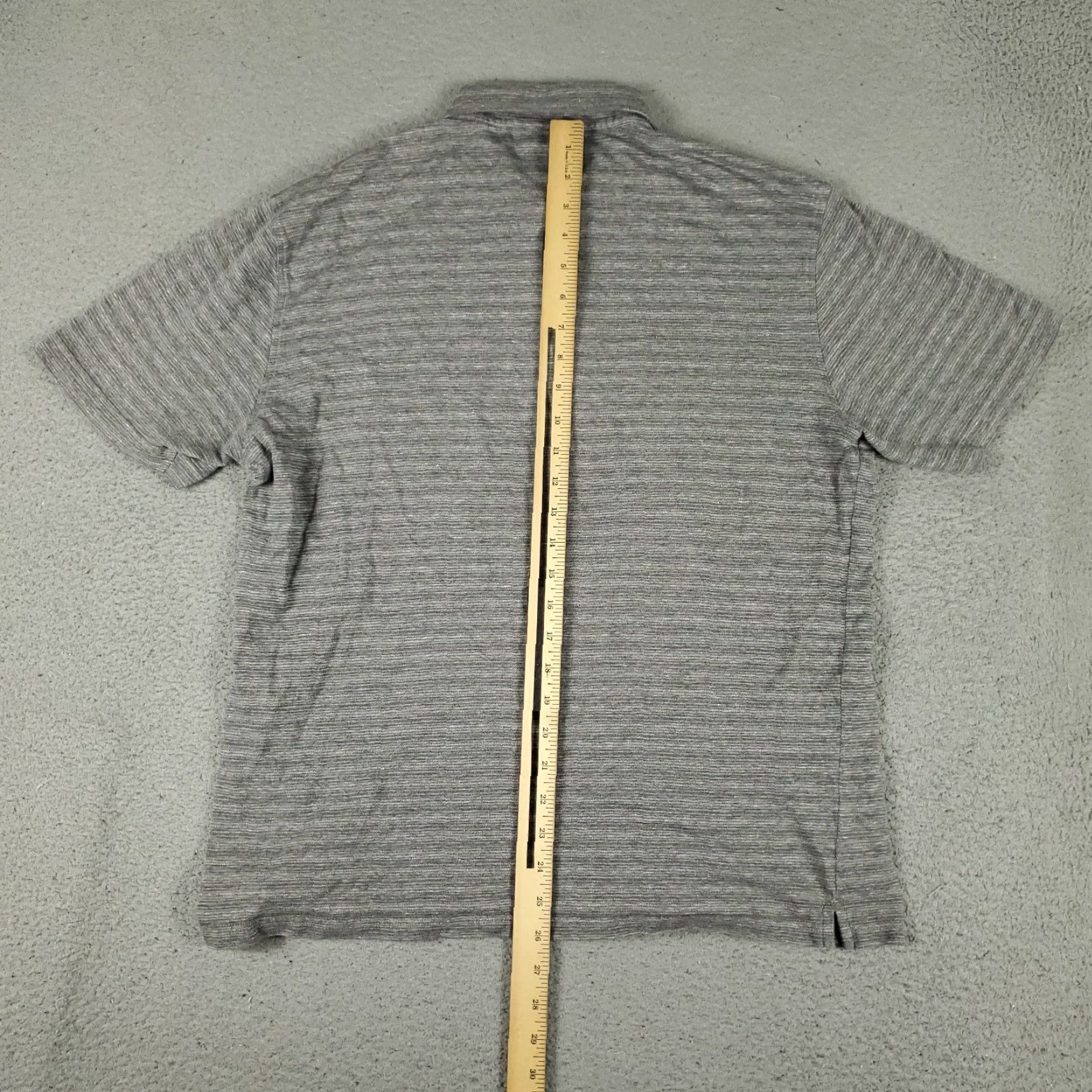 Peter Millar VINTAGE Peter Millar Polo Shirt Men Size M Gray Short Sleeve Golf Casual Size US M / EU 48-50 / 2 - 3 Thumbnail