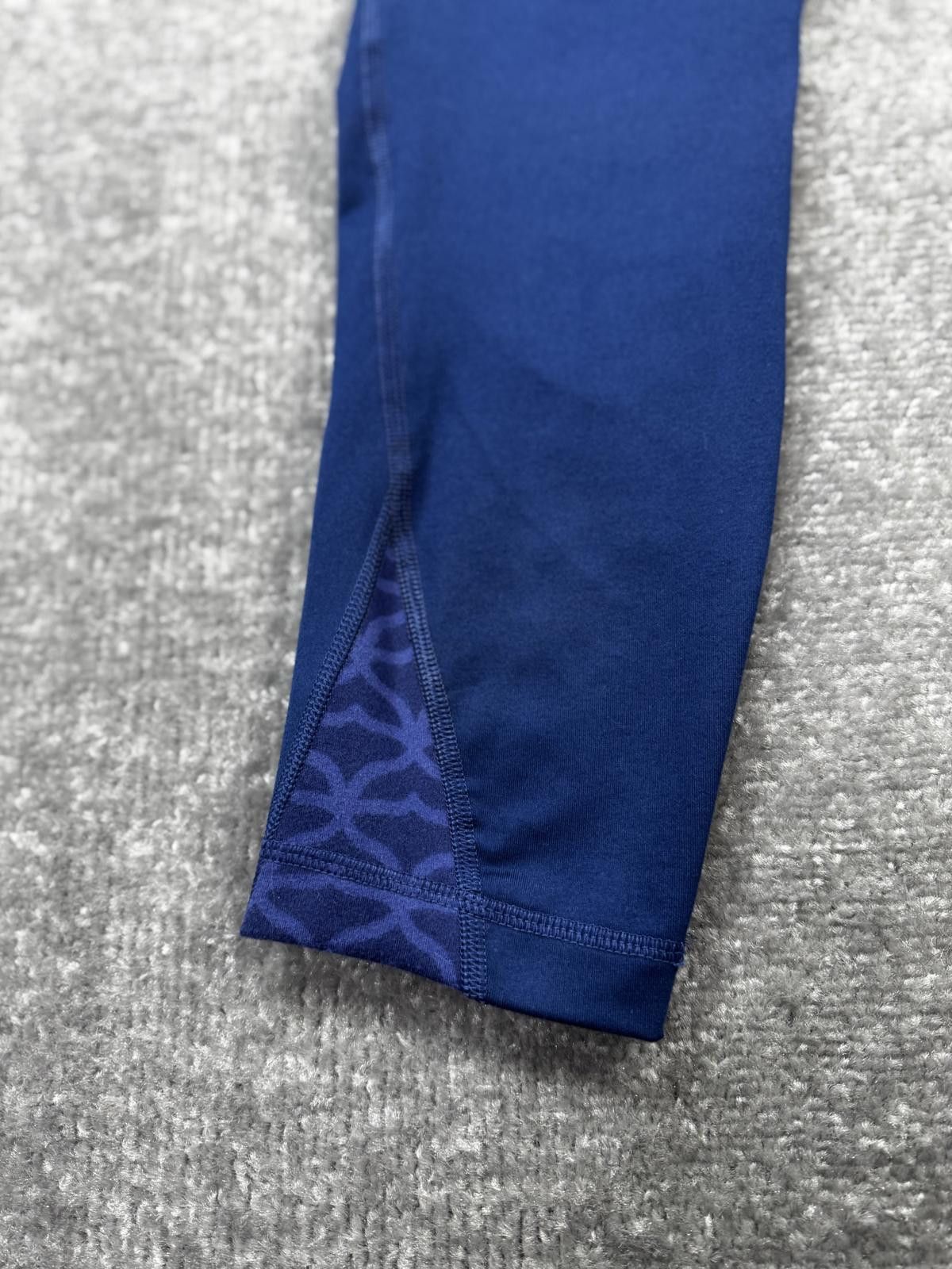 Vineyard Vines Vineyard Vines Size Small Yoga Pants Women’s Leggings Size 28" / US 6 / IT 42 - 3 Thumbnail