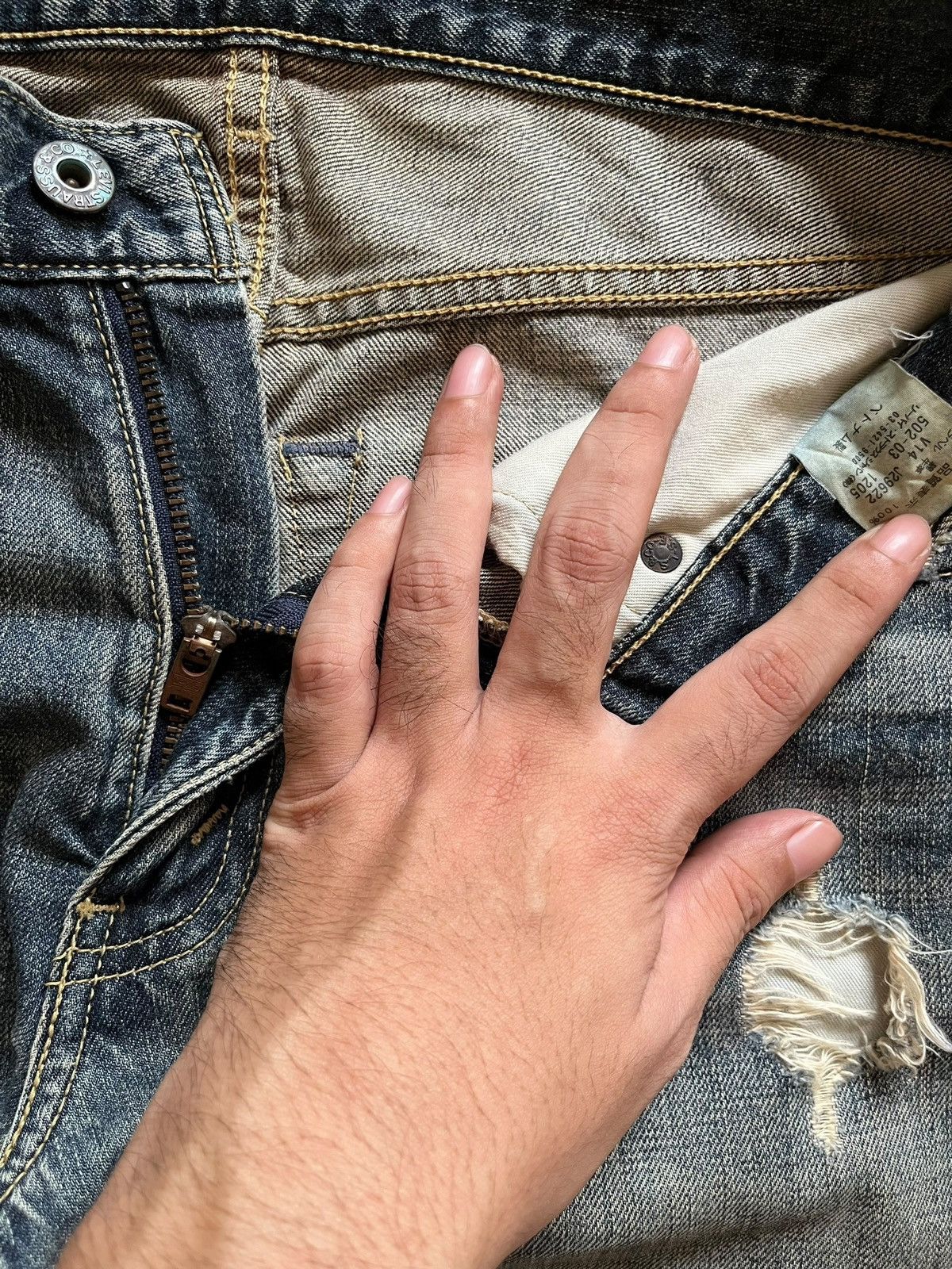 Levi's × Levi's Vintage Clothing Vintage 90s Levis 502 Distressed Mud Wash Loose Jeans Size US 29 - 10 Thumbnail
