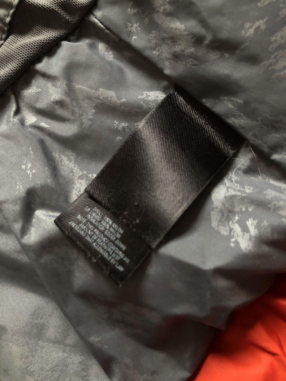 The North Face × Vintage Vintage The North Face 600 Assymmetrical Down Jacket Size L / US 10 / IT 46 - 20 Thumbnail