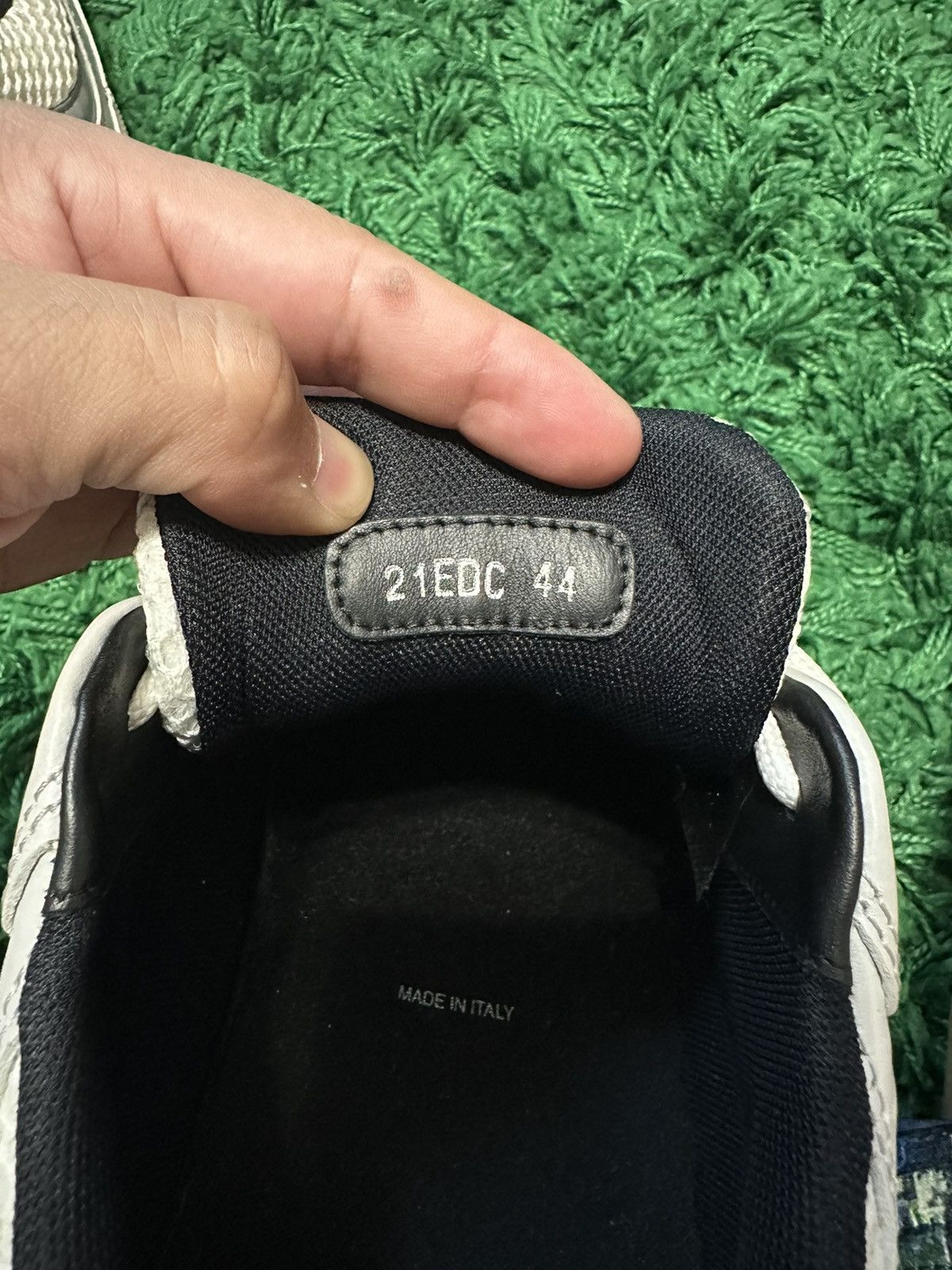 Dior B22 White Yellow Size US 11 / EU 44 - 7 Thumbnail