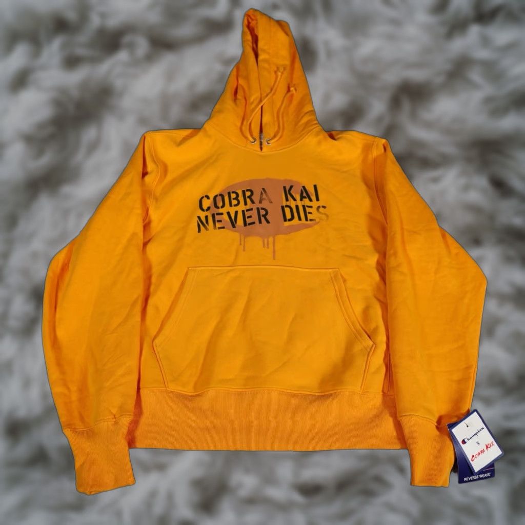 Champion Reverse Weave Hoodie Adult Medium Gold Graphic Print Logo Pullover Movie Mens NEW