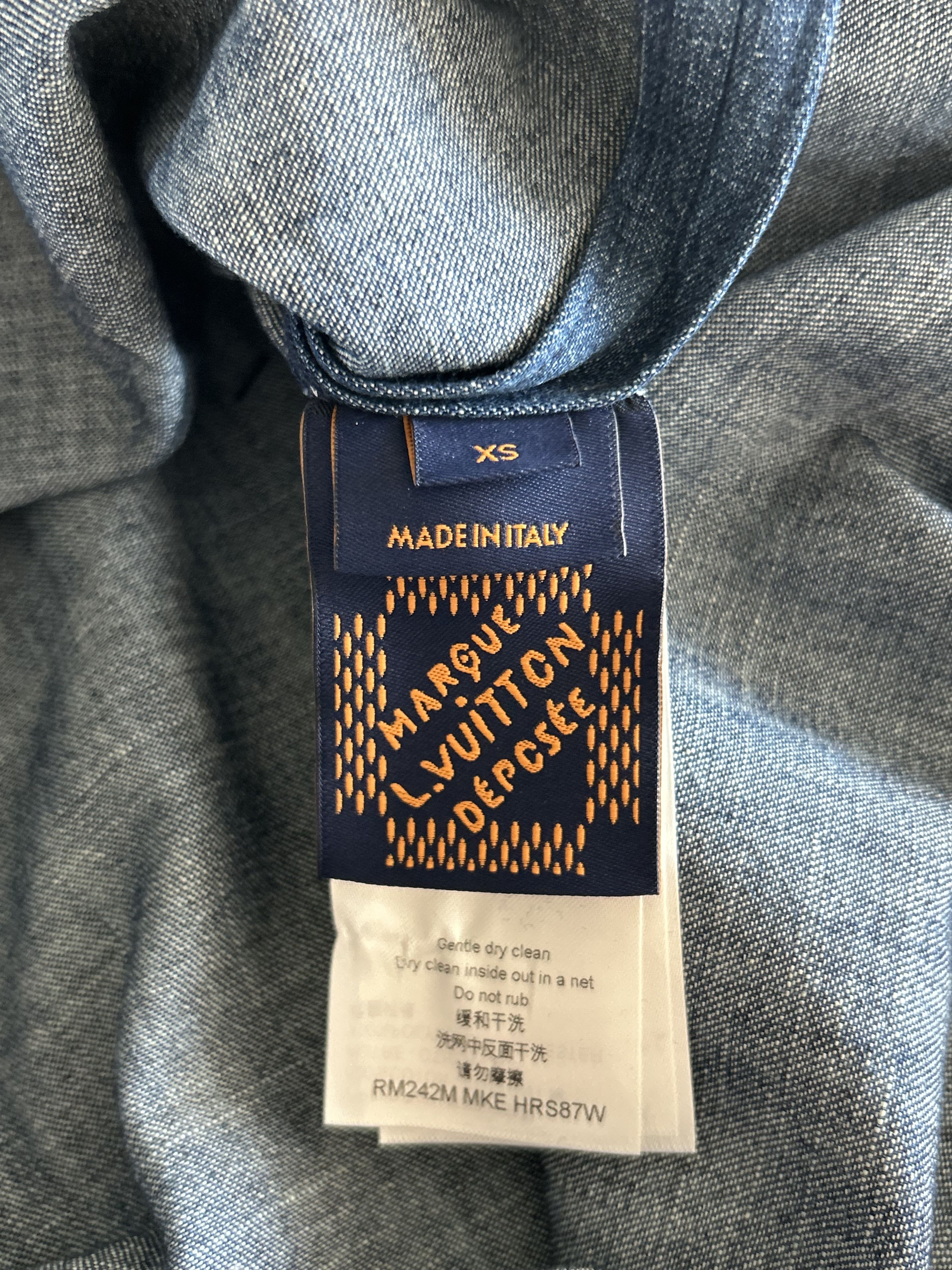 Louis Vuitton Louis Vuitton Blue & Gold Embroidered Denim Shirt Size US XS / EU 42 / 0 - 5 Thumbnail