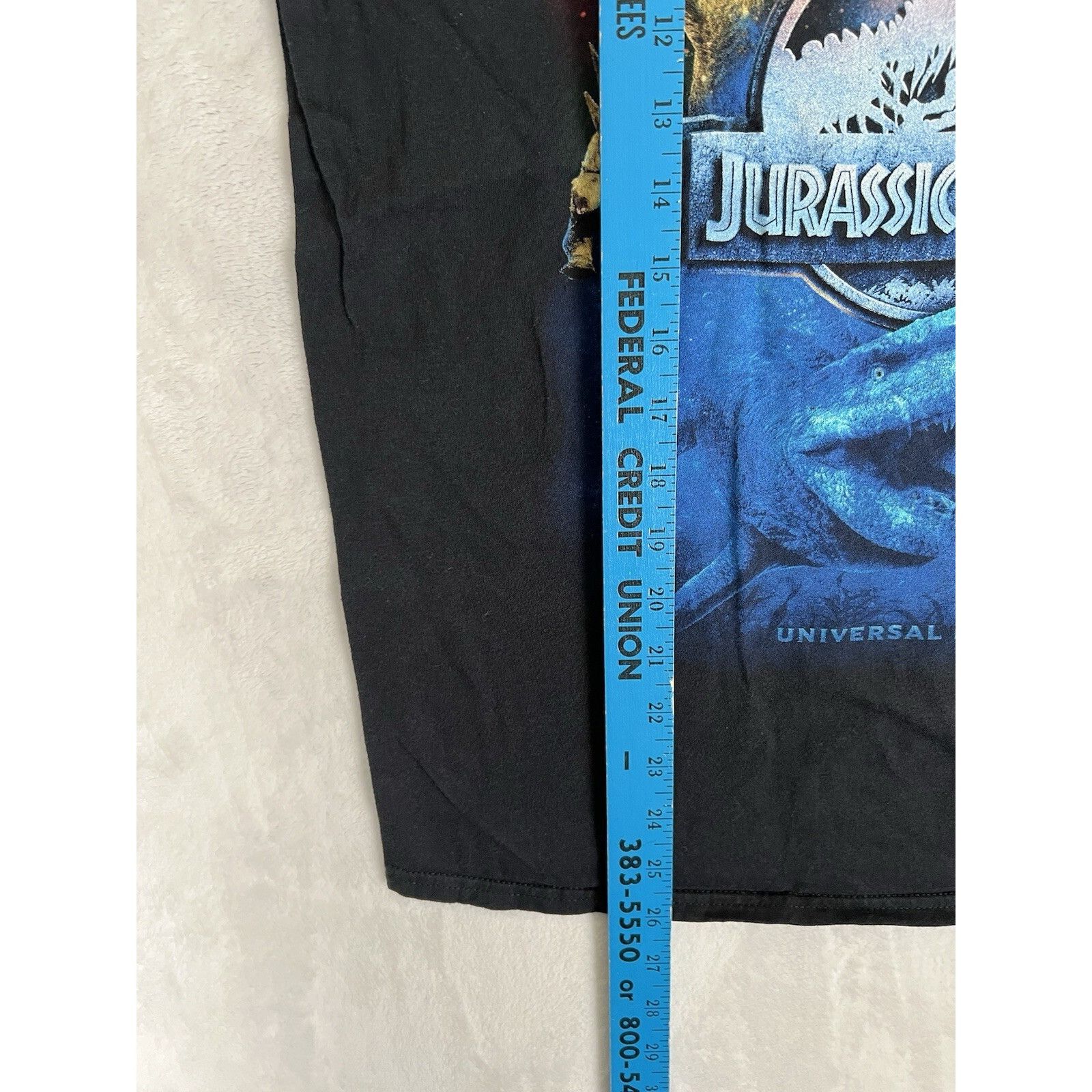Universal Studios Universal Studios Jurassic World T-Shirt Large Graphic Print Size US L / EU 52-54 / 3 - 4 Thumbnail