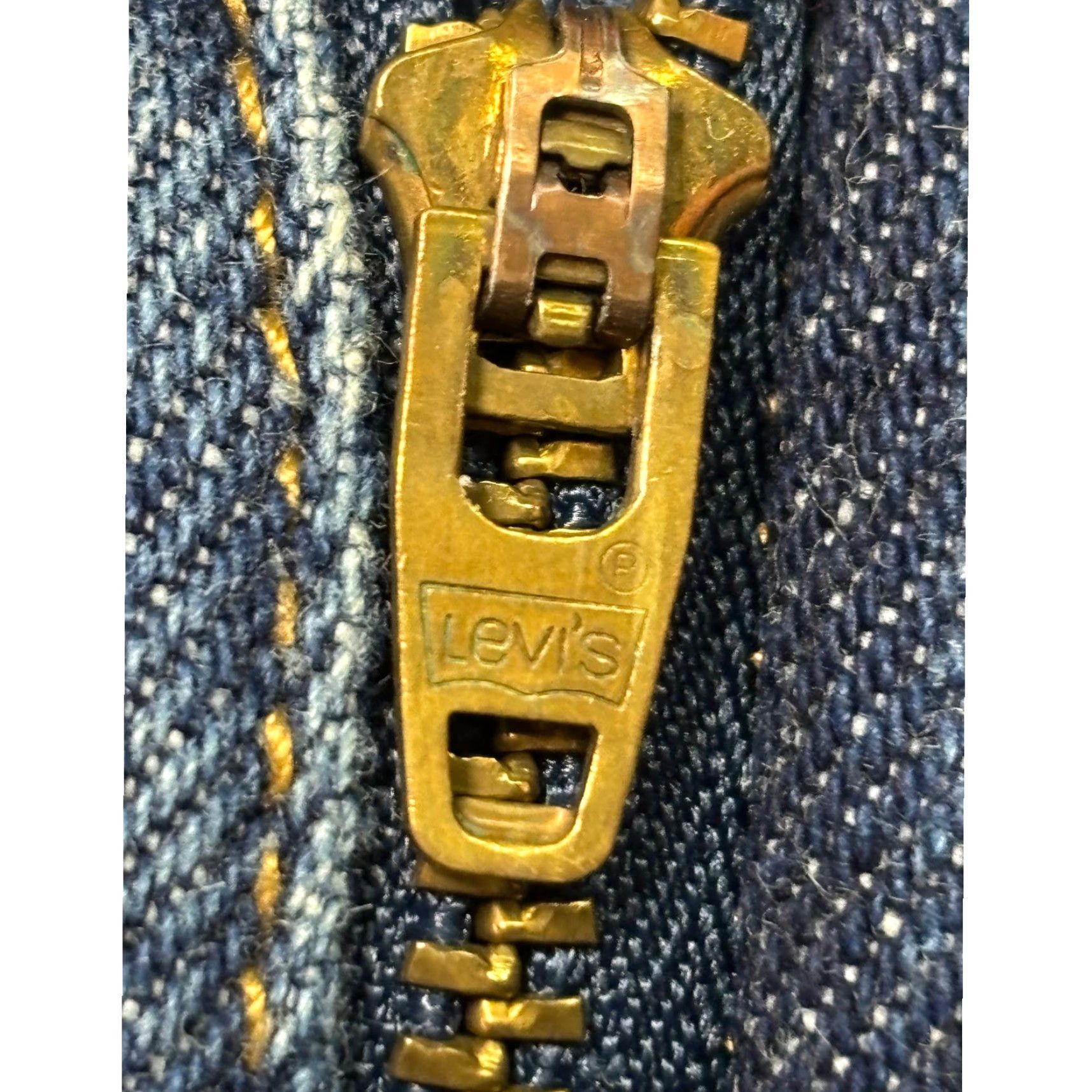 Levi's Levi's 505 Regular Jeans Men W36 L30 Denim Blue Five Pocket Zip Fly Straight Regular Fit Size US 36 / EU 52 - 3 Thumbnail