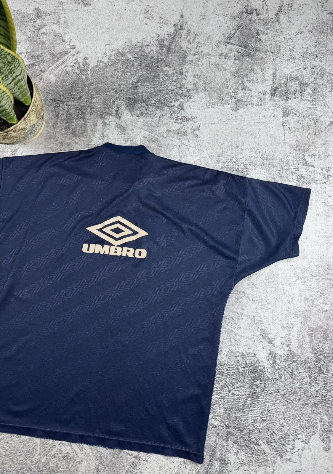 Umbro UMBRO 90S PRO TRAINING 1994/1996 FOOTBALL JERSEY SHIRT TEE Size US M / EU 48-50 / 2 - 15 Thumbnail