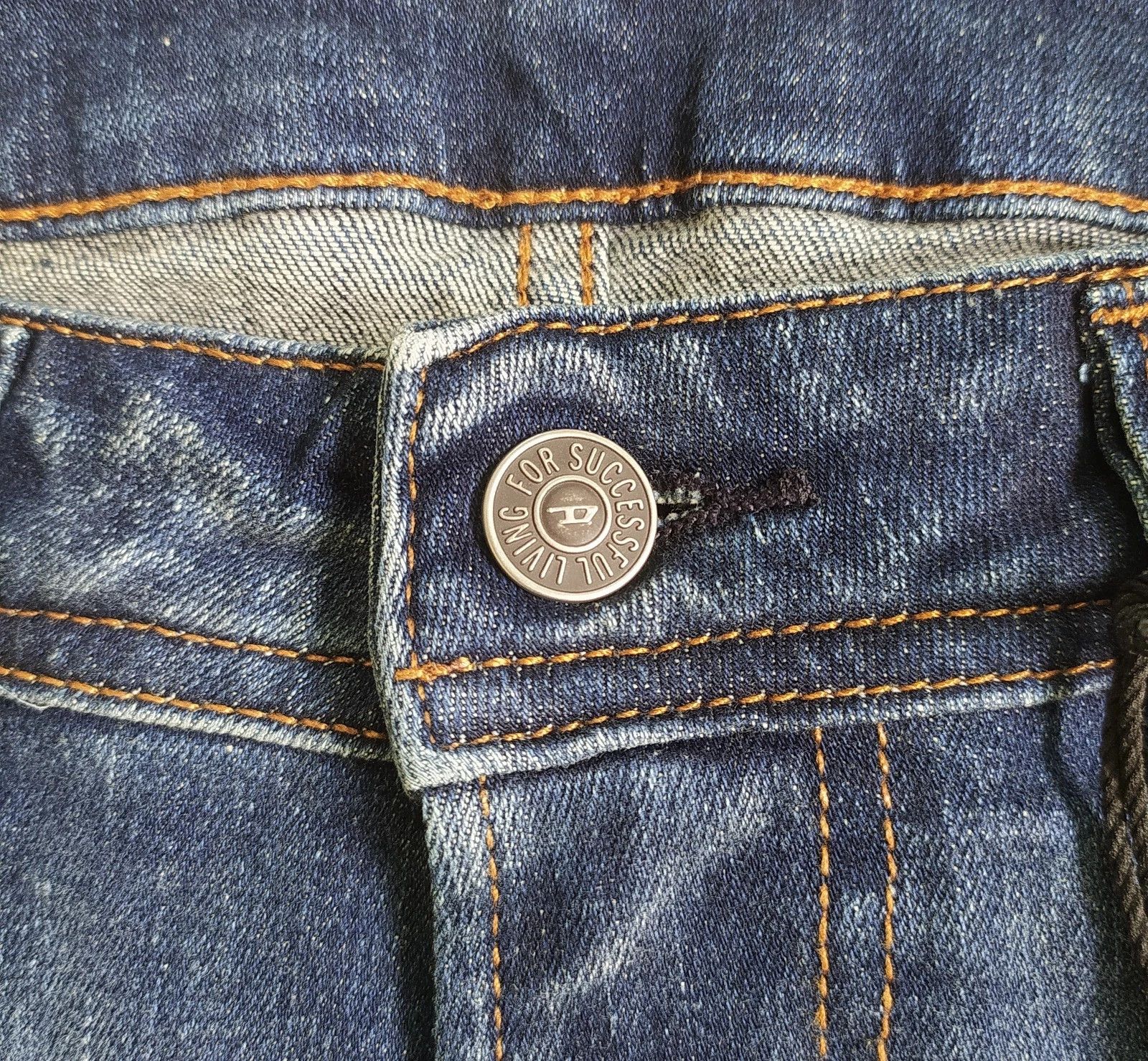 Diesel Diesel 1979 SLEENKER-R L.30 MENS JEANS T/9655 Size US 32 / EU 48 - 3 Thumbnail