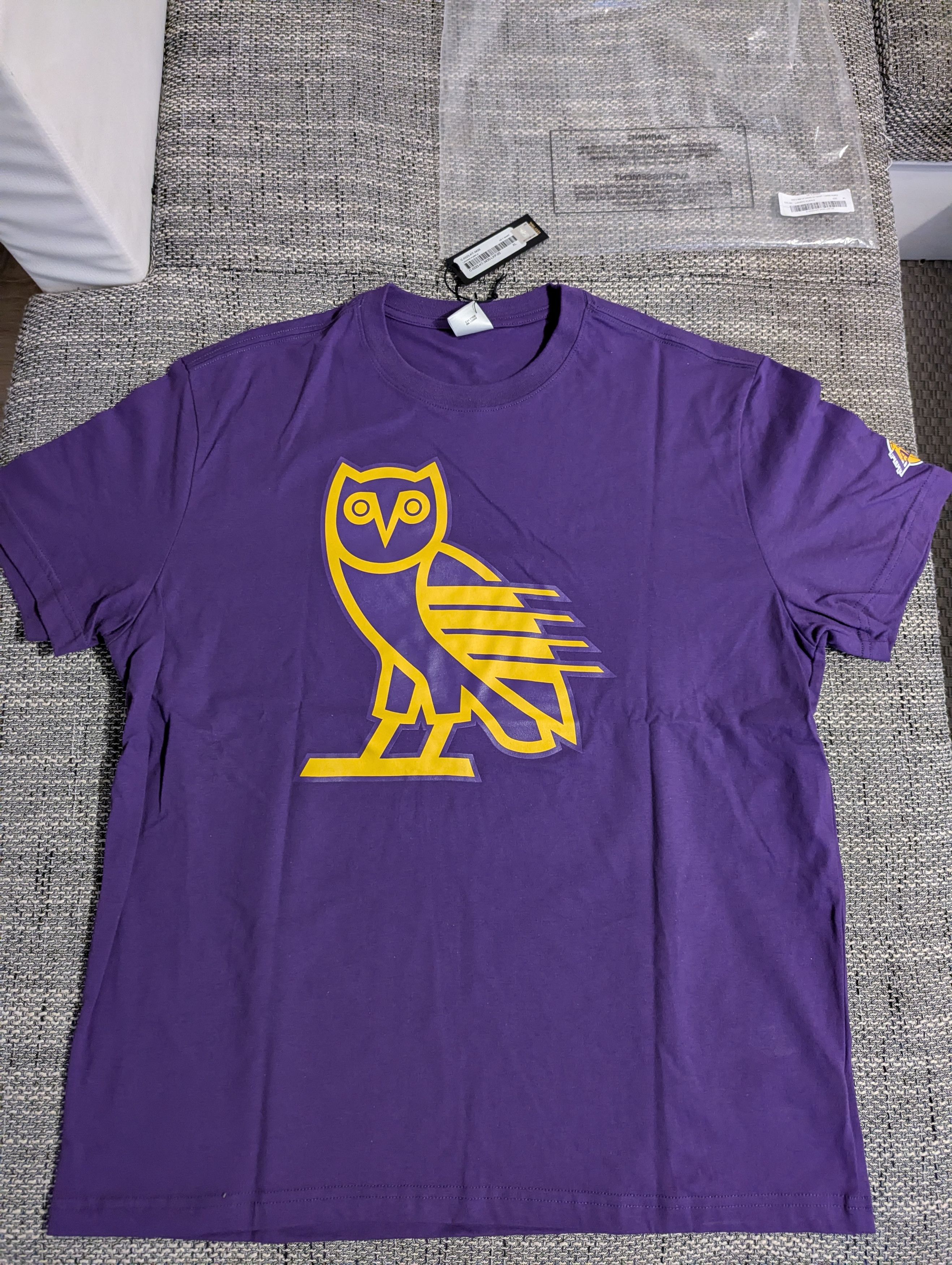 NBA × October's Very Own LA LAKERS x OVO (NBA T-shirt) [new / never worn] Size US XL / EU 56 / 4 - 1 Thumbnail