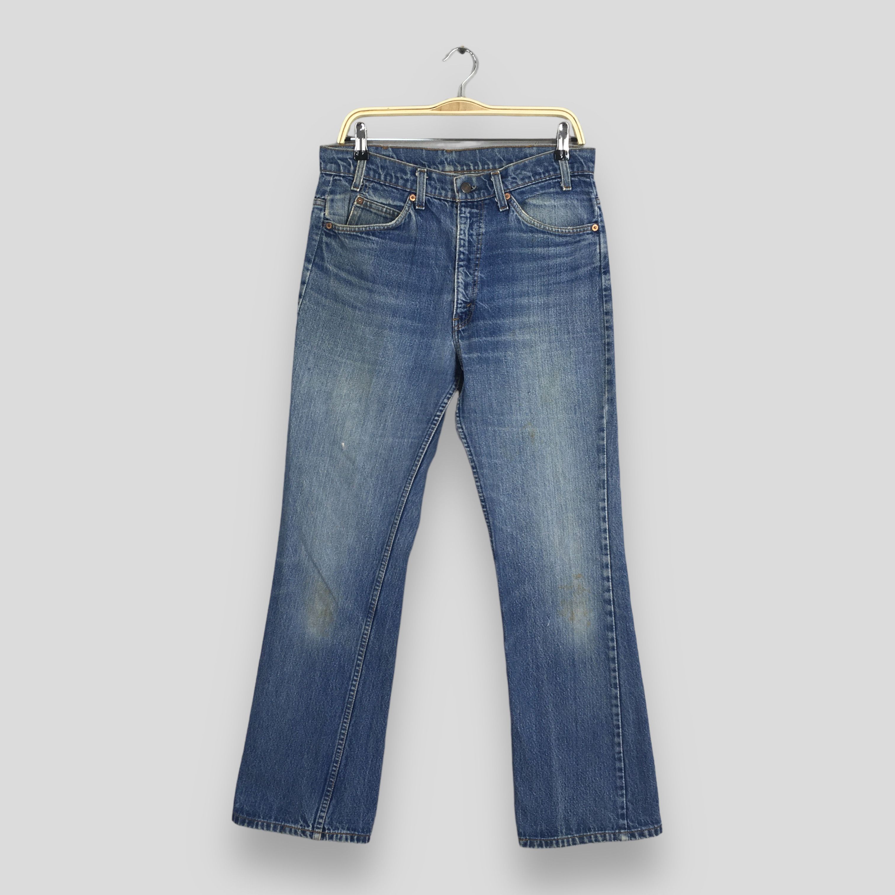 Size 32X29.5 Levi's 517 Faded Stonewash Flare Bootcut Jeans