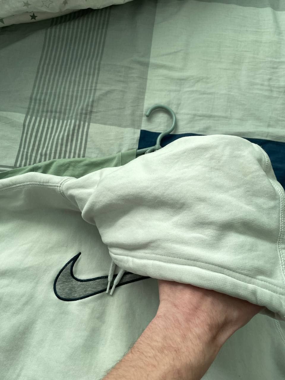 Nike Nike Rare Big Center Swoosh Logo Streetwear sk8 Size US M / EU 48-50 / 2 - 8 Thumbnail