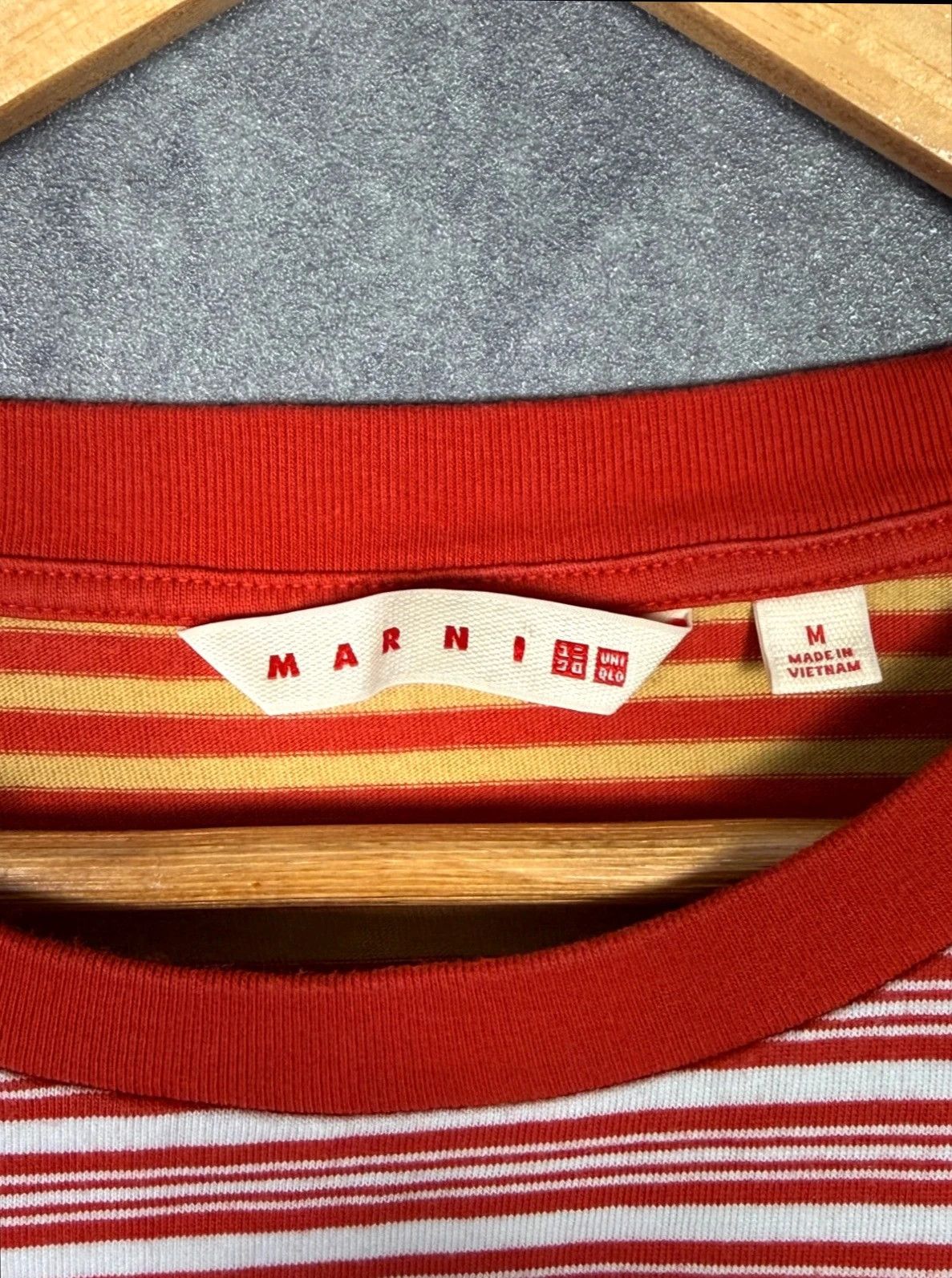 Vintage Marni x H&M T-Shirt Striped Red Yellow White Size US M / EU 48-50 / 2 - 4 Thumbnail