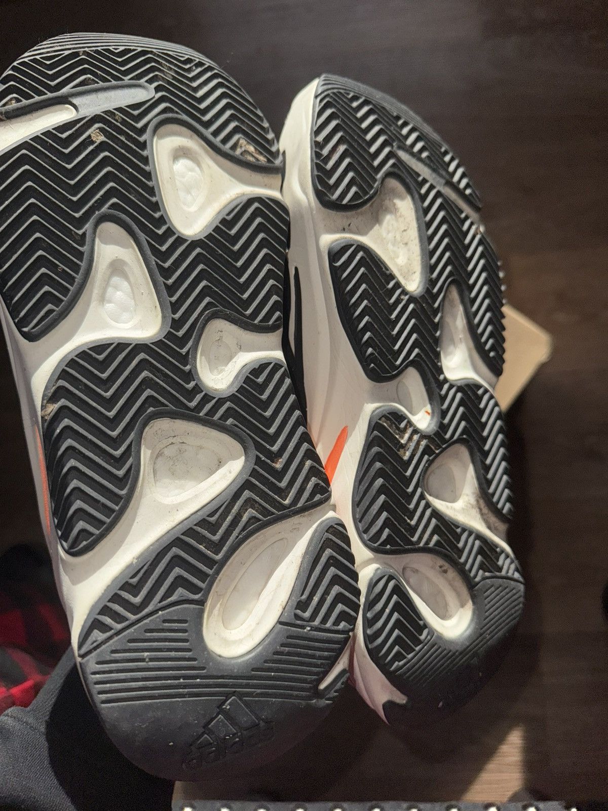 Yeezy Yeezy 700 Waverunner Size US 9 / EU 42 - 5 Thumbnail