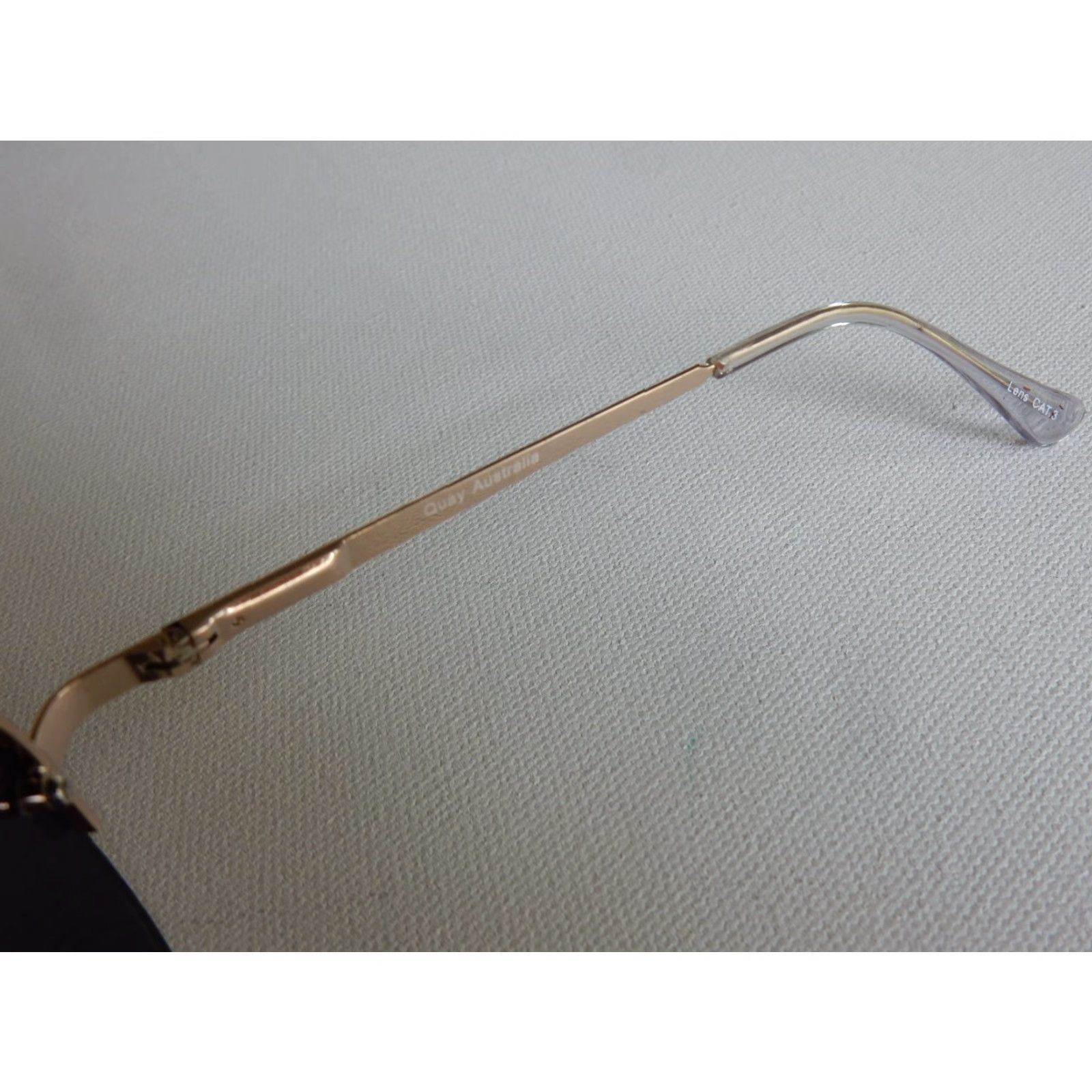 Vintage VINTAGE Quay Aviator Sunglasses Women Gold No Nose Pad Damage Size ONE SIZE - 5 Thumbnail