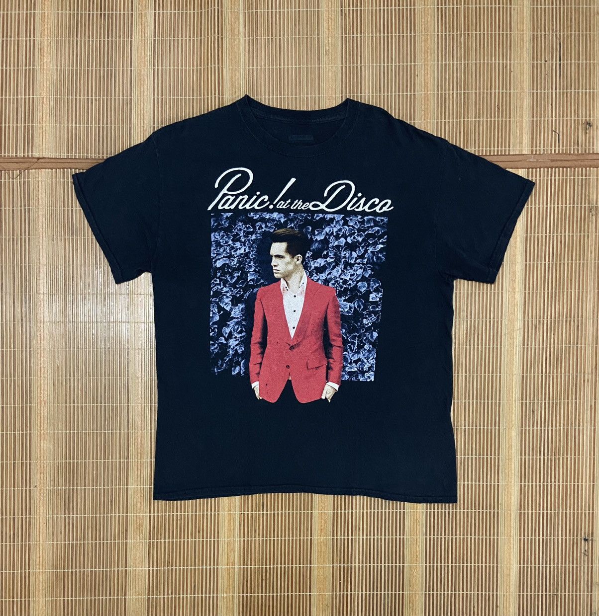 Band Tees PANIC AT THE DISCO TEE Size US M / EU 48-50 / 2 - 1 Thumbnail