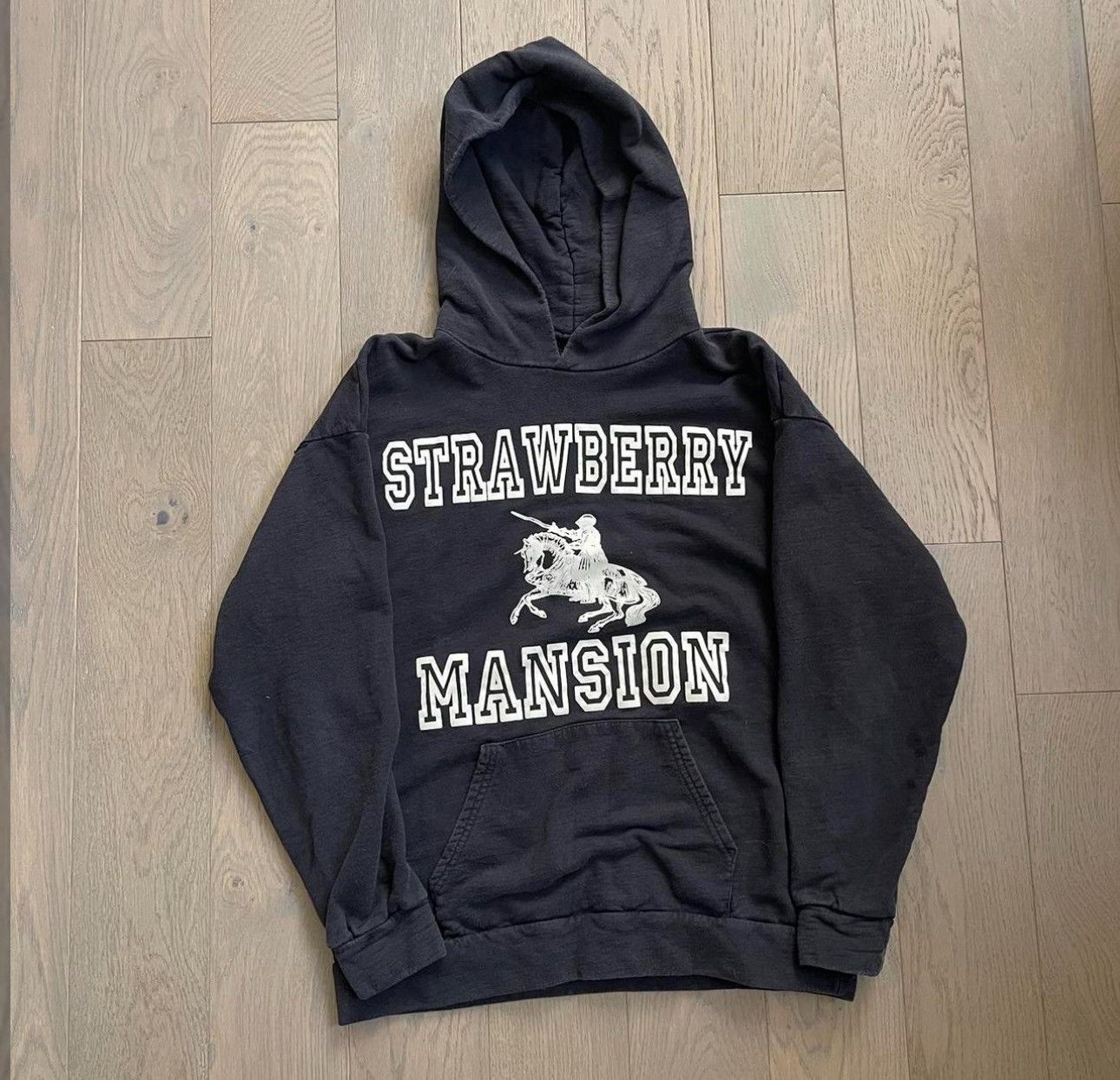 Pre-owned Unwanted Strawberry Mansion  Hoodie In Black