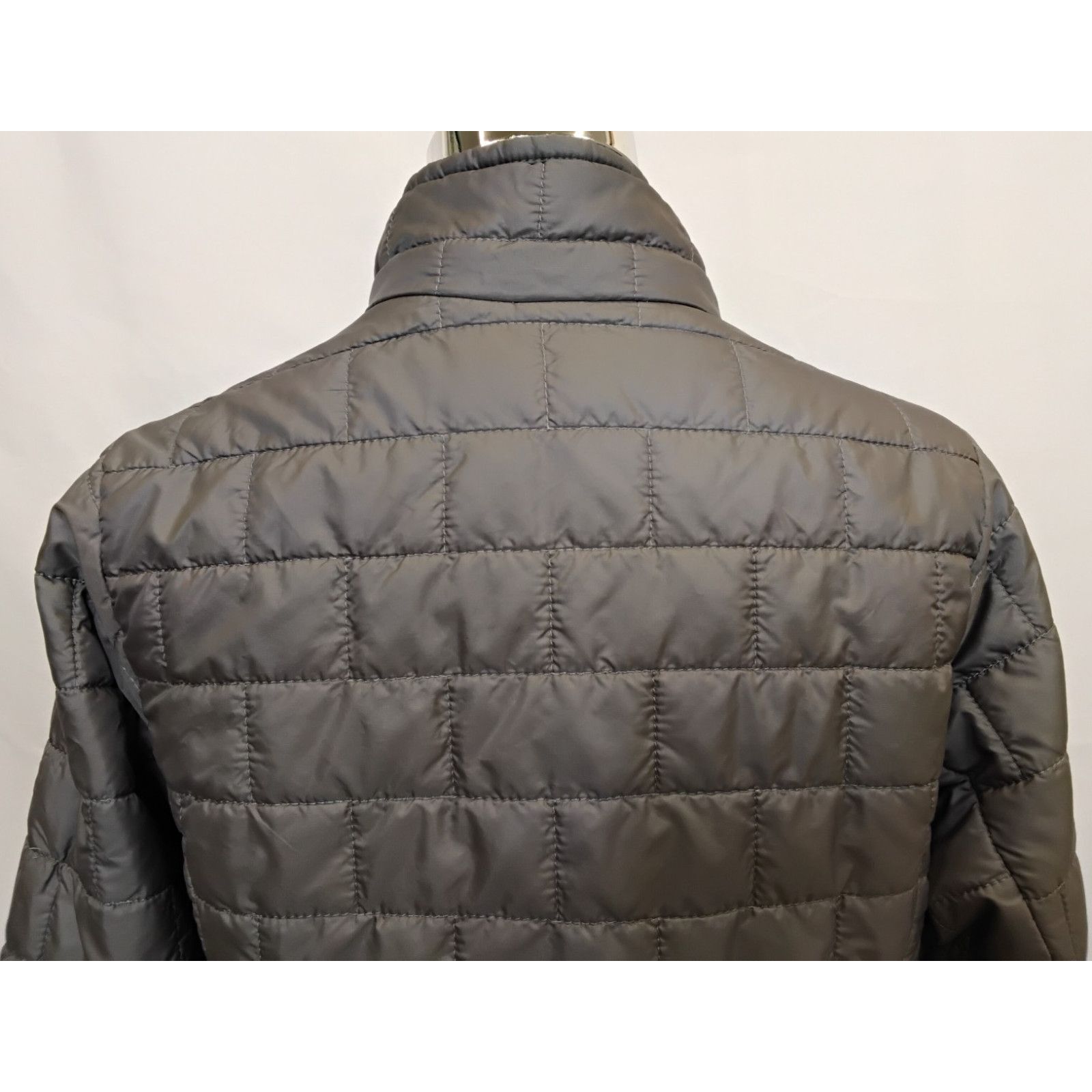 Patagonia Patagonia Nano Puff Jacket Women's M Gray Full Zip Primaloft Size M / US 6-8 / IT 42-44 - 5 Thumbnail