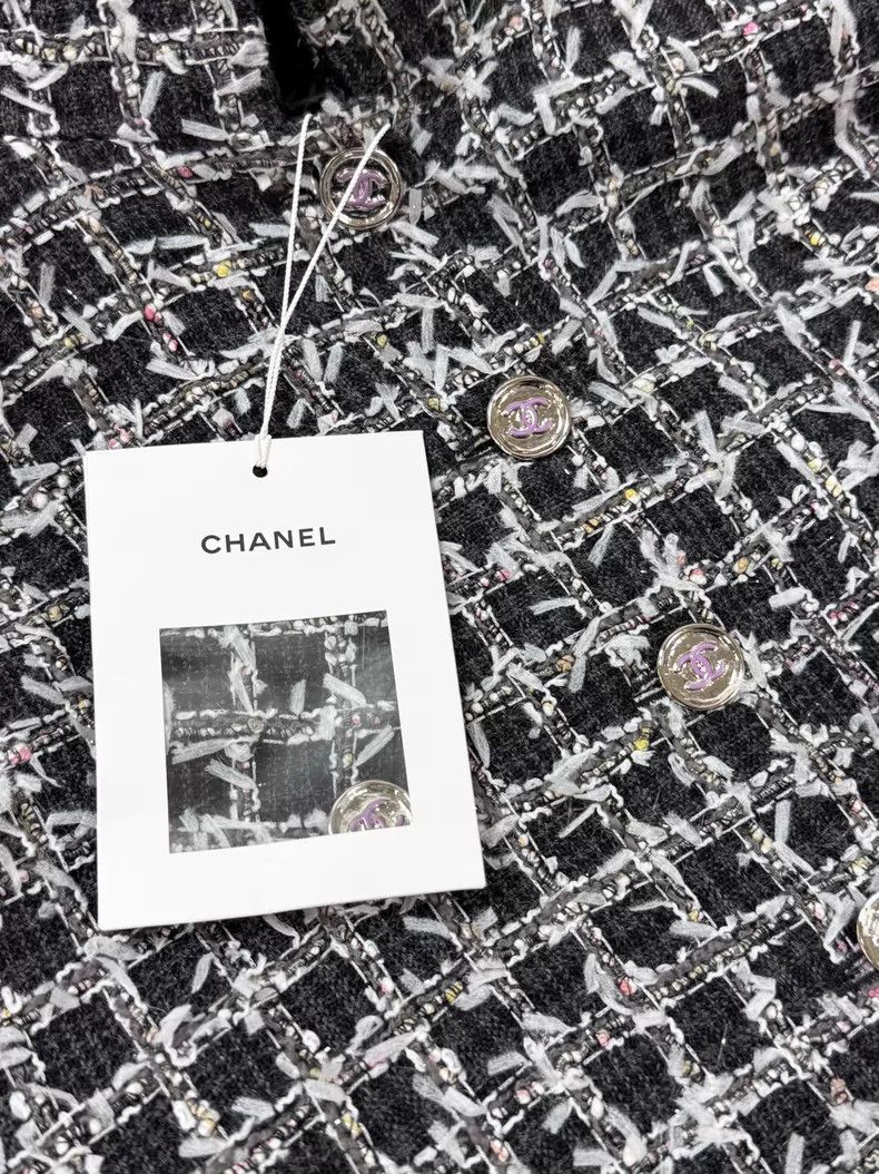 Chanel Chanel 23A Handicraft Workshop Series Black and White Colo Size XXS / US 00 / IT 34 - 5 Thumbnail