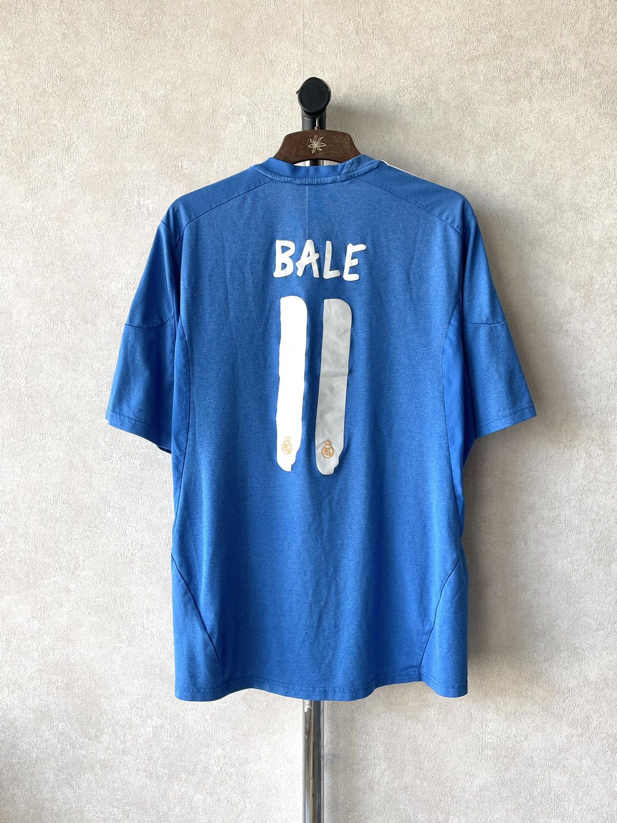 Adidas 2013/14 Adidas Real Madrid Gareth Bale #11 Training Jersey Size US L / EU 52-54 / 3 - 11 Thumbnail