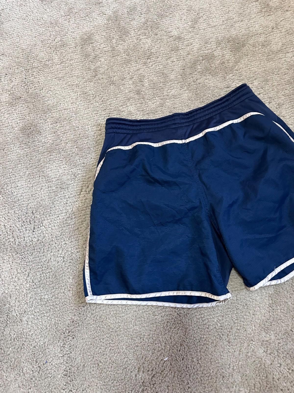 Nike 90's Nike FC Barcelona Football Shorts Soccer Track Sz M Size US 32 / EU 48 - 6 Thumbnail