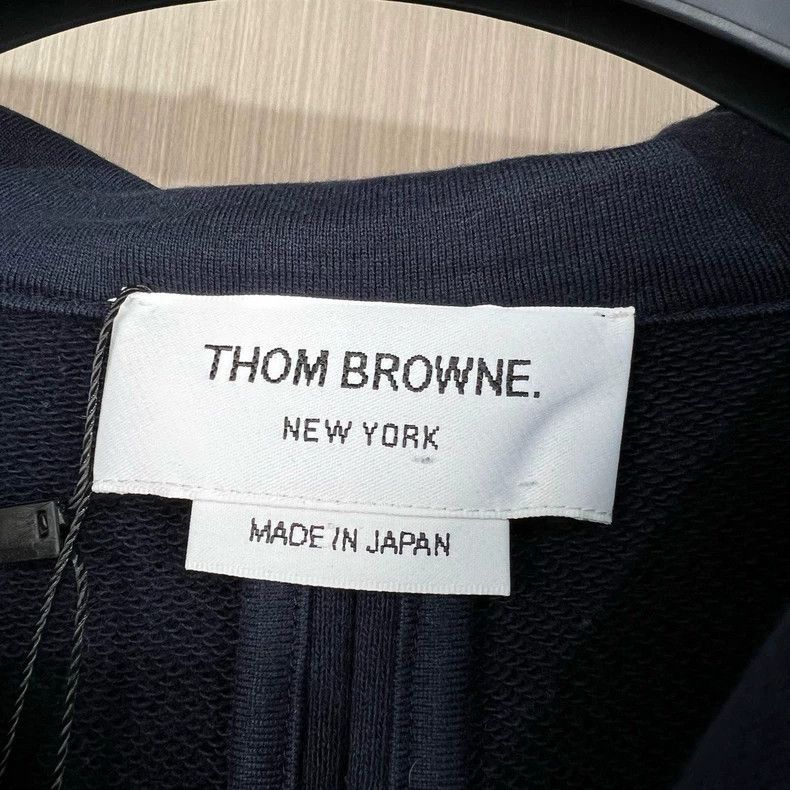 Thom Browne Thom Browne size2 Dark blue four-barrel hooded jacket Size US XL / EU 56 / 4 - 5 Thumbnail