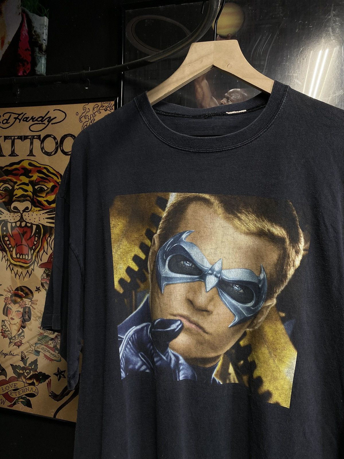 Vintage Vintage 90’s Batman & Robin T-Shirt Vtg Movie Tee XLarge Size US XL / EU 56 / 4 - 3 Thumbnail