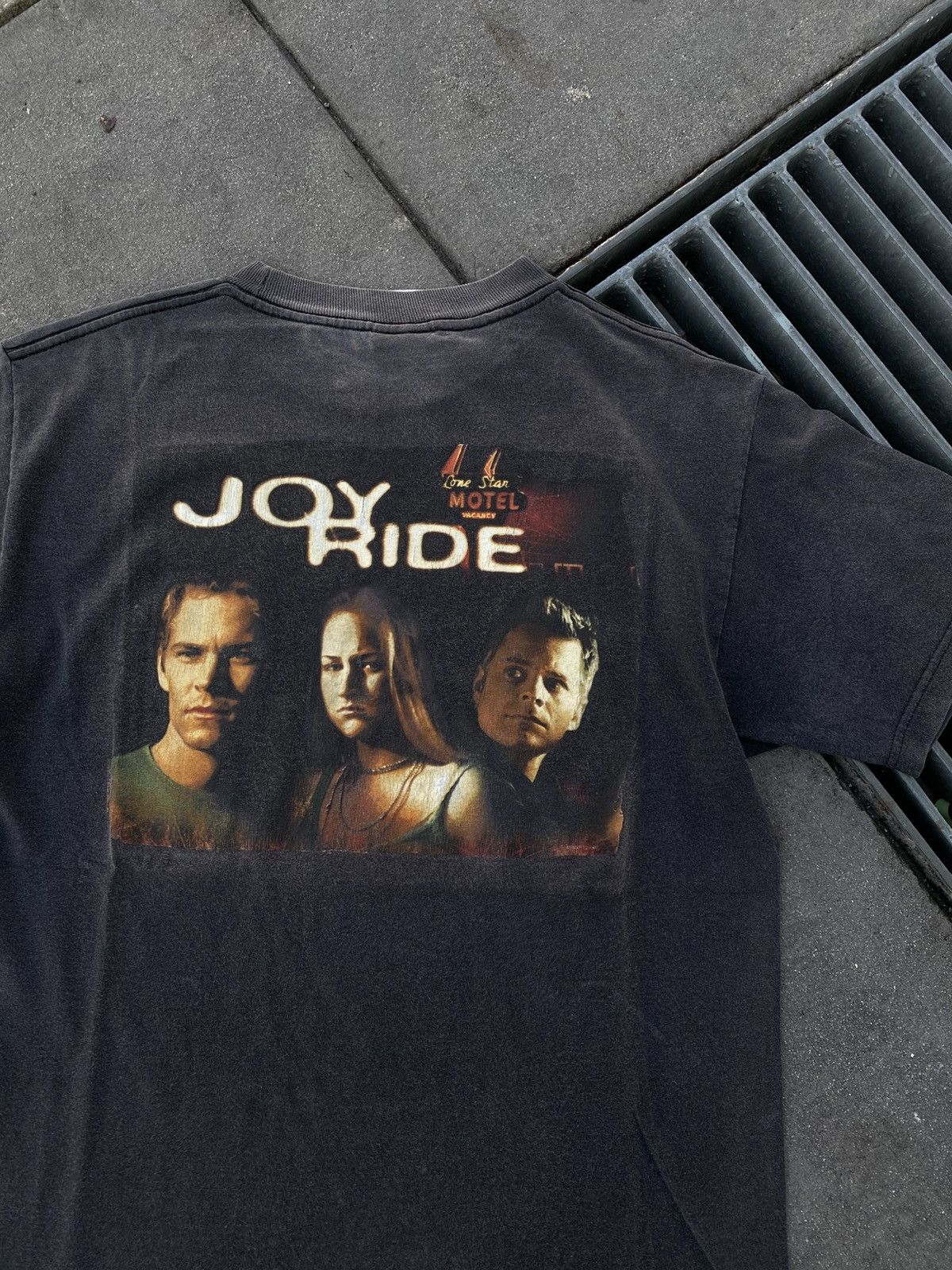 Other Vintage Joy Ride Horror Thriller © 2001 Paul Walker Size US M / EU 48-50 / 2 - 1 Thumbnail