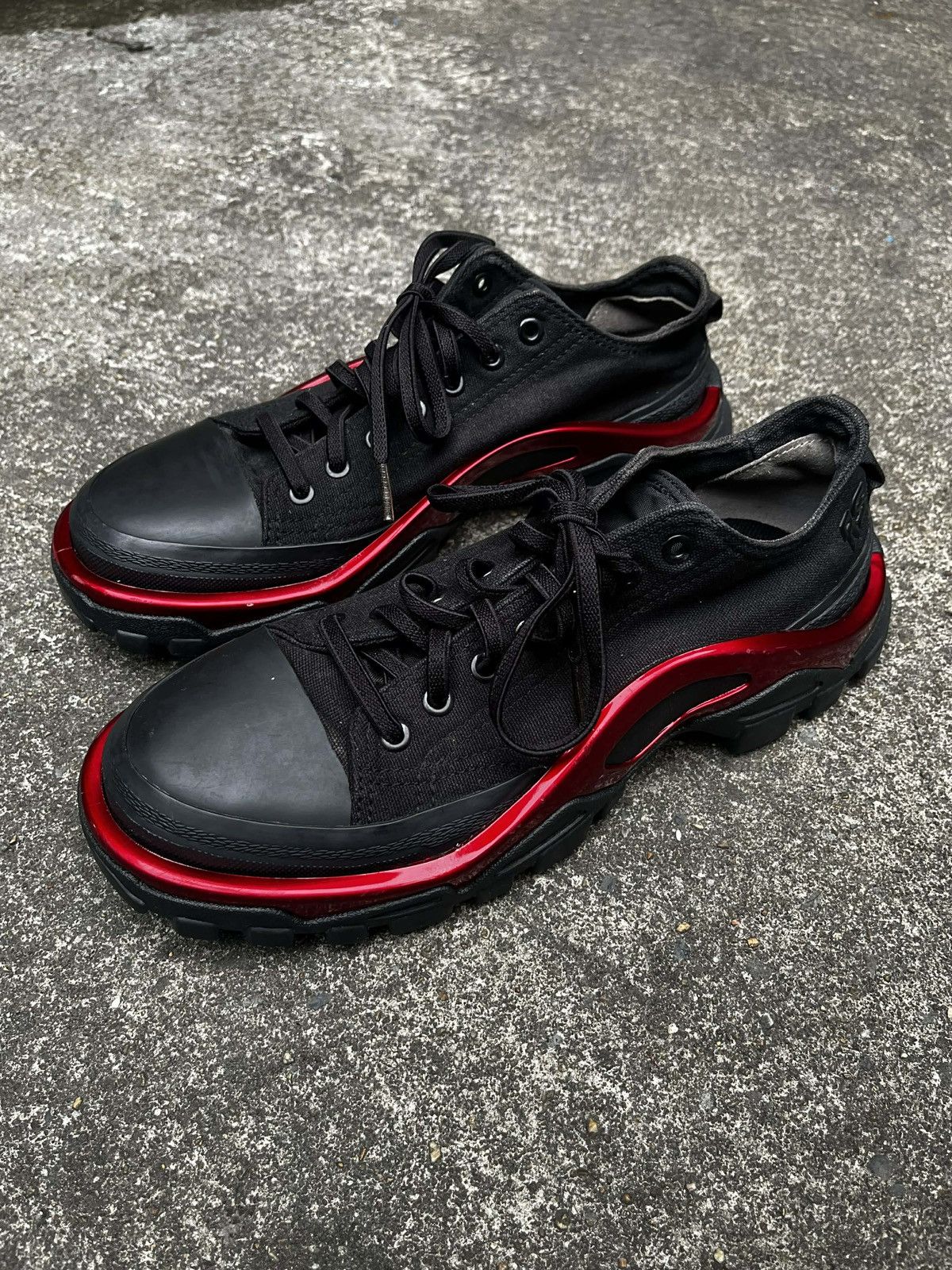 Raf Simons Raf simons detroit runner SZ. 7 US black&Red RARE!!!!! Size US 7 / EU 40 - 2 Thumbnail