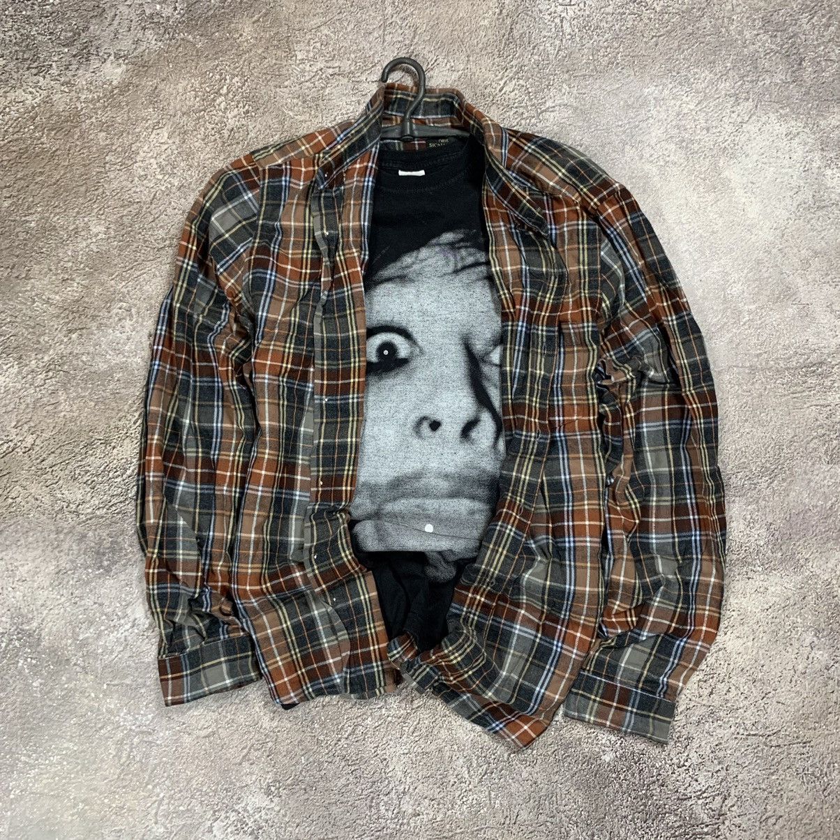 Vintage Vintage 90s Graphic Tee Michael Myers Horror Grunge Slim XL Size US XL / EU 56 / 4 - 1 Thumbnail