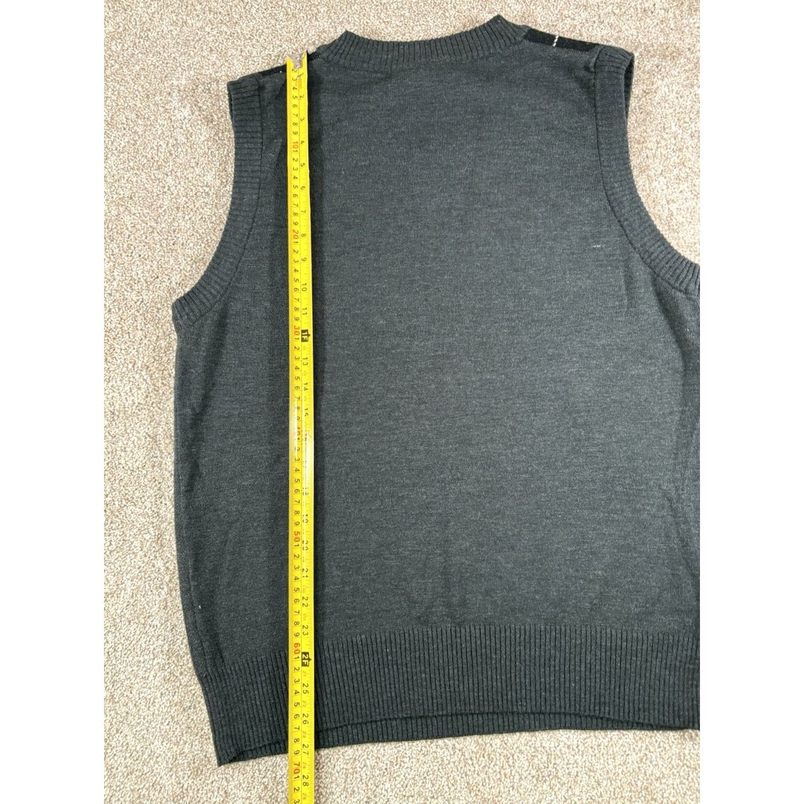 Southpole VINTAGE South Pole Argyle Black & Grey Sweater Vest Men’s Large V-Neck Sleeveless 100% Acrylic Knit Casual Regular Logo Seasonal Fall Winter Spring Size US L / EU 52-54 / 3 - 5 Thumbnail