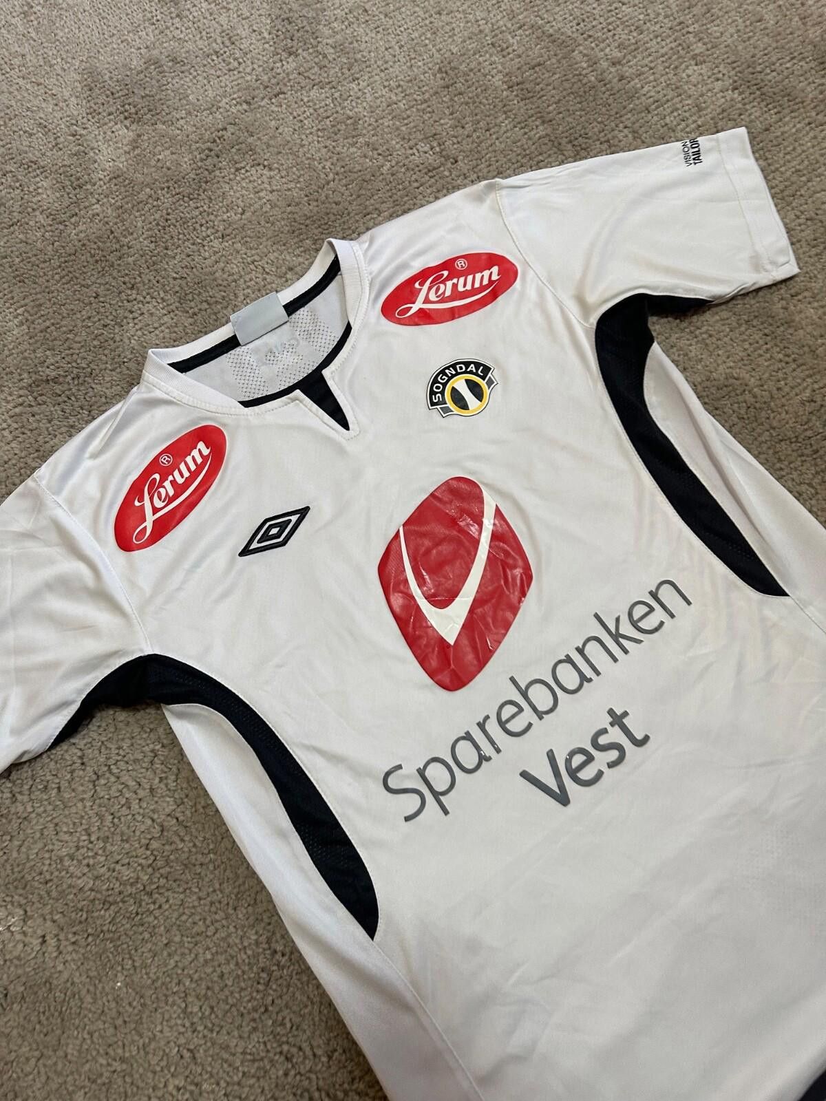 Umbro Umbro Sogndal Norway Home Football Shirt Soccer Jersey Sz S Size US S / EU 44-46 / 1 - 3 Thumbnail