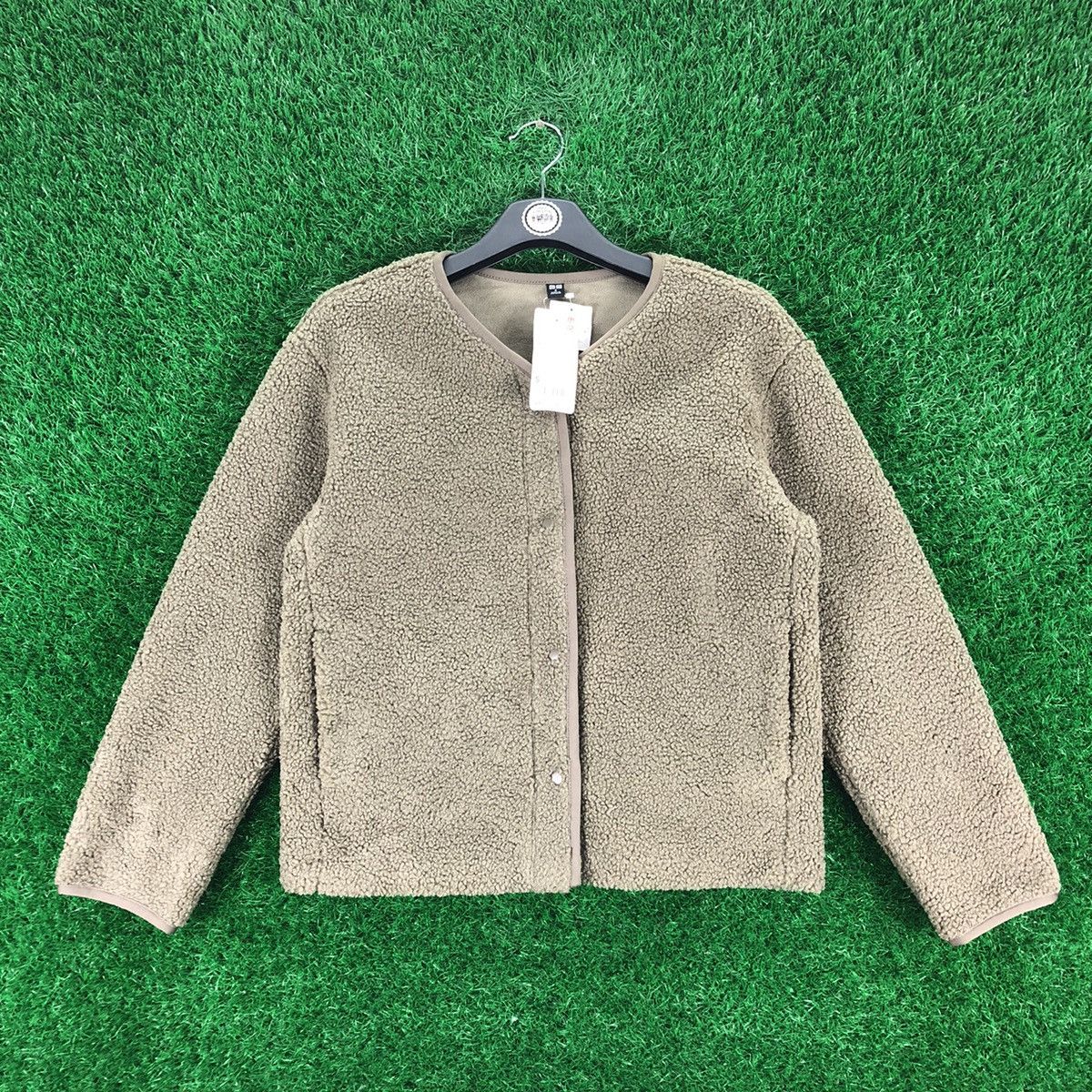 image of Uniqlo Deep Pile Sherpa Cardigan Jacket in Olive Green, Men's (Size XS)