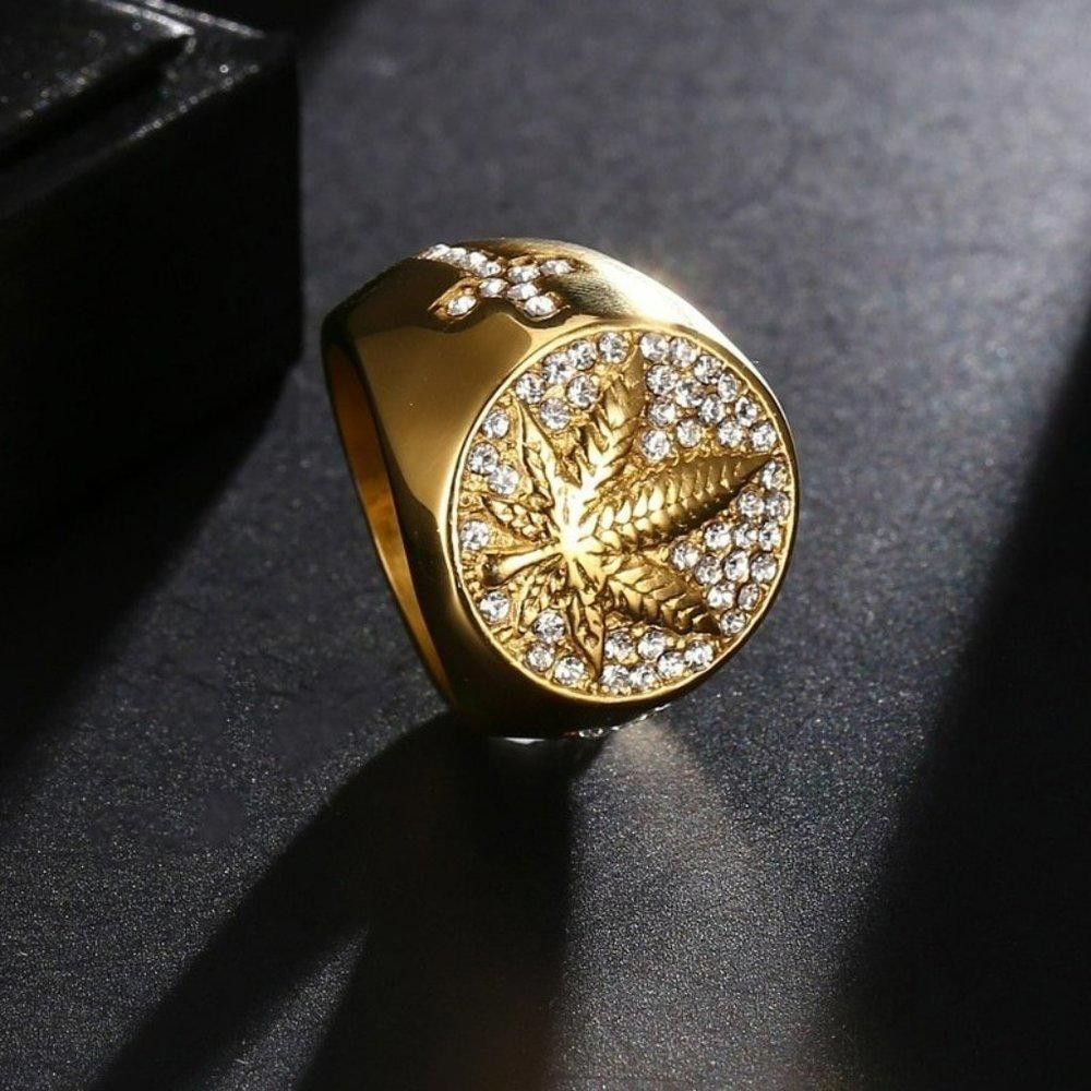 Designer Round Cross Maple Leaf Gold Signet Ring - Size 7 Size ONE SIZE - 2 Thumbnail