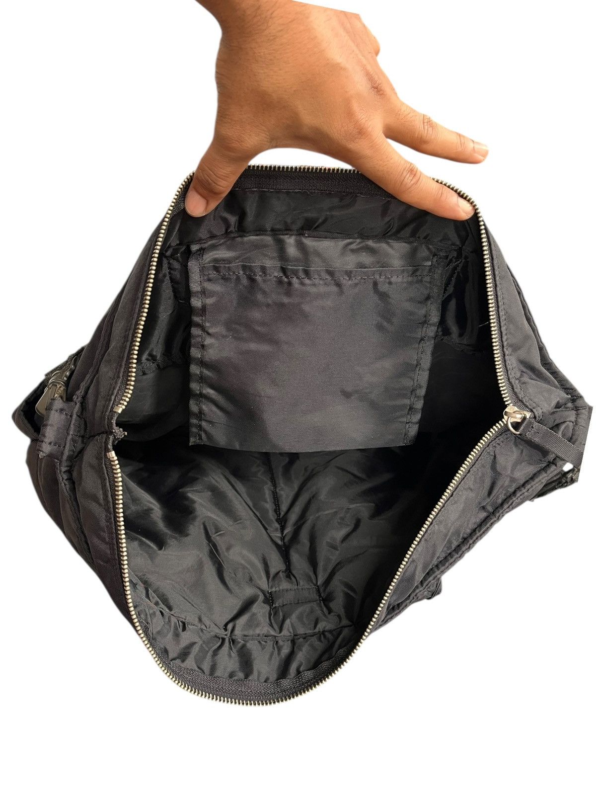 Yohji Yamamoto Yohji Yamamoto Y’saccs Red Jib Size ONE SIZE - 6 Thumbnail
