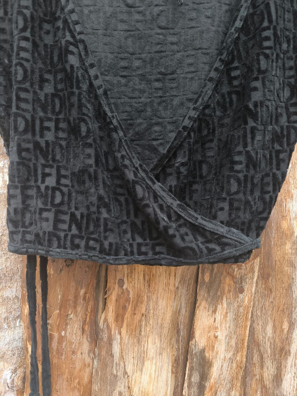 Fendi × Vintage Black Fendi Wrap Crop Top cardigan Fendi Logo Size M / US 6-8 / IT 42-44 - 4 Thumbnail