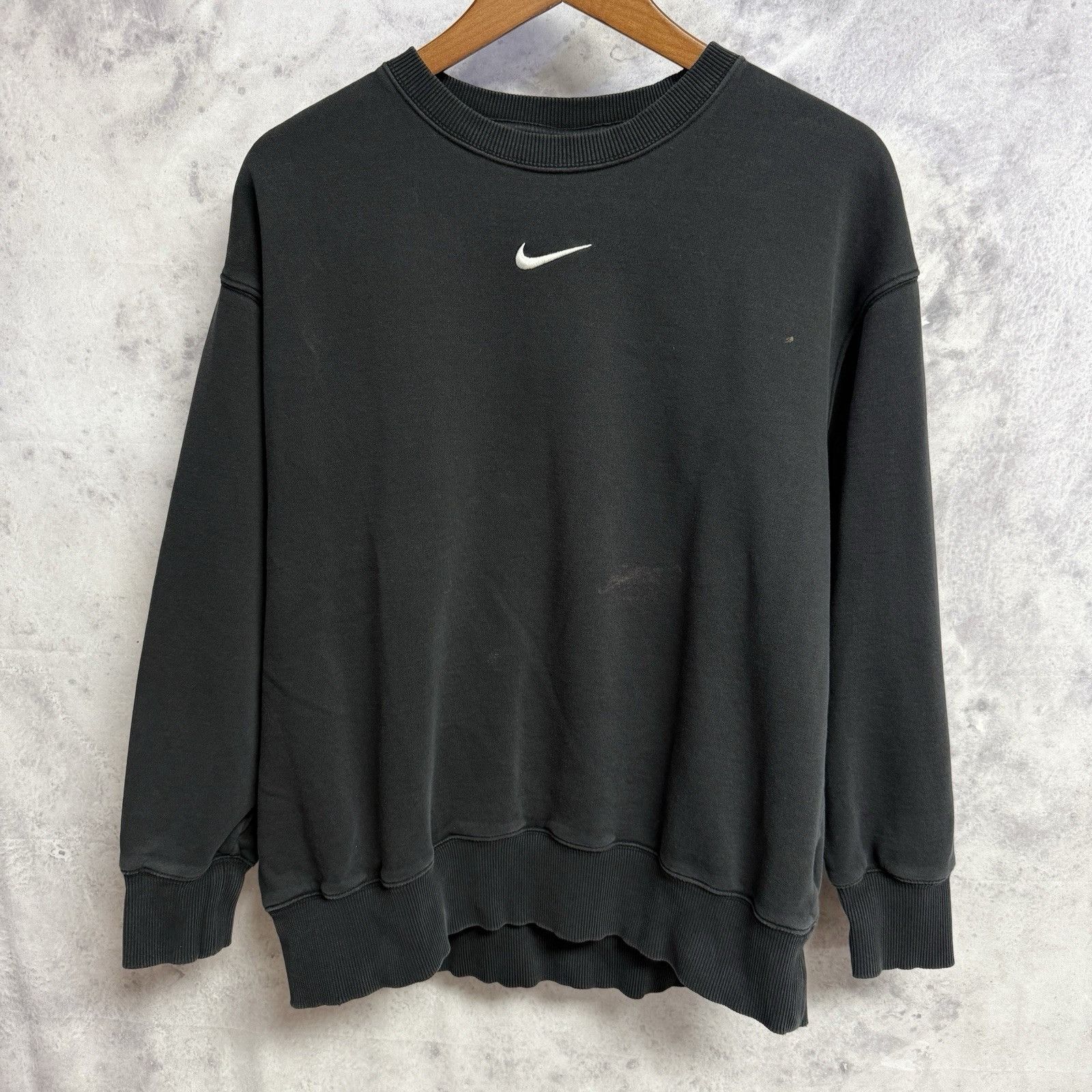 Nike Nike Center Swoosh Sweatshirt Mens Small Black Size US S / EU 44-46 / 1 - 1 Thumbnail