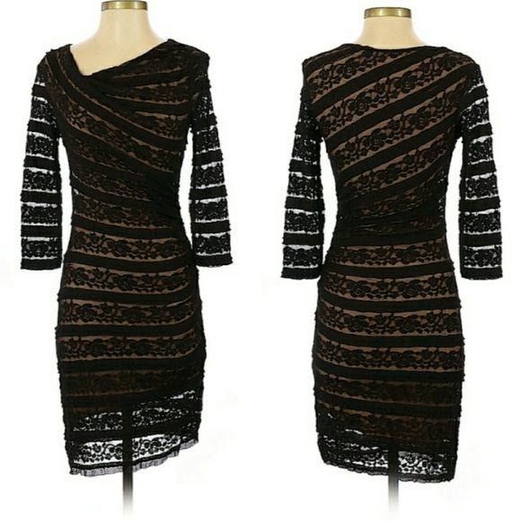 Vintage Studio M Gothic Lace Bodycon Asymmetrical Neckline Long Slee Size XS / US 0-2 / IT 36-38 - 1 Thumbnail