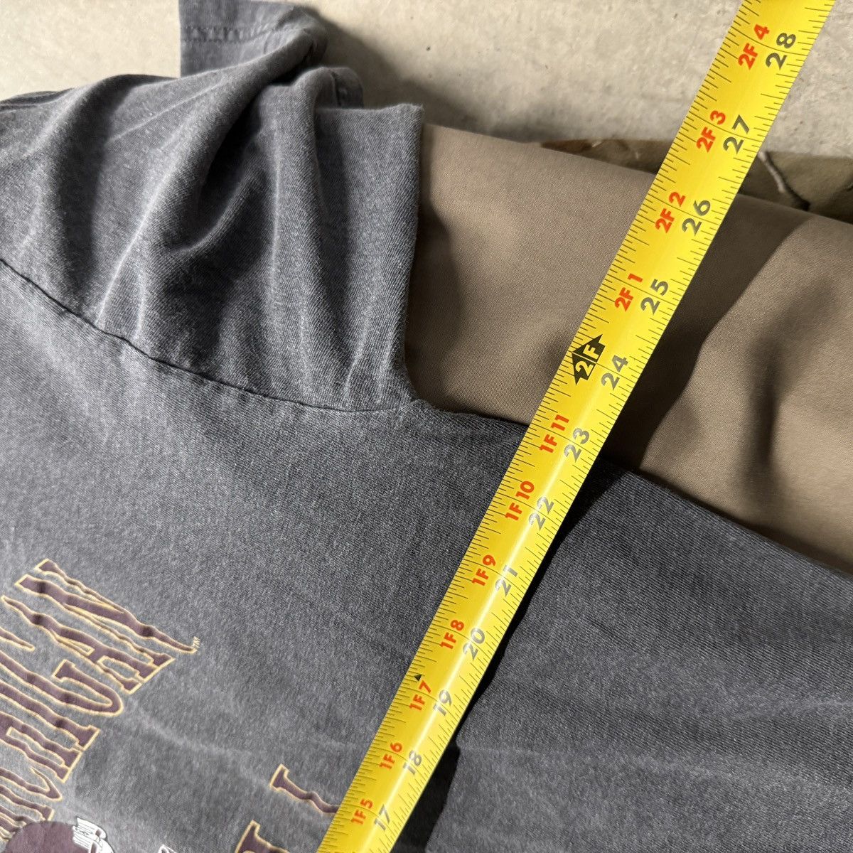 Jansport Vintage Jansport Central Michigan Football Grey Tee Mens XL Size US XL / EU 56 / 4 - 6 Thumbnail