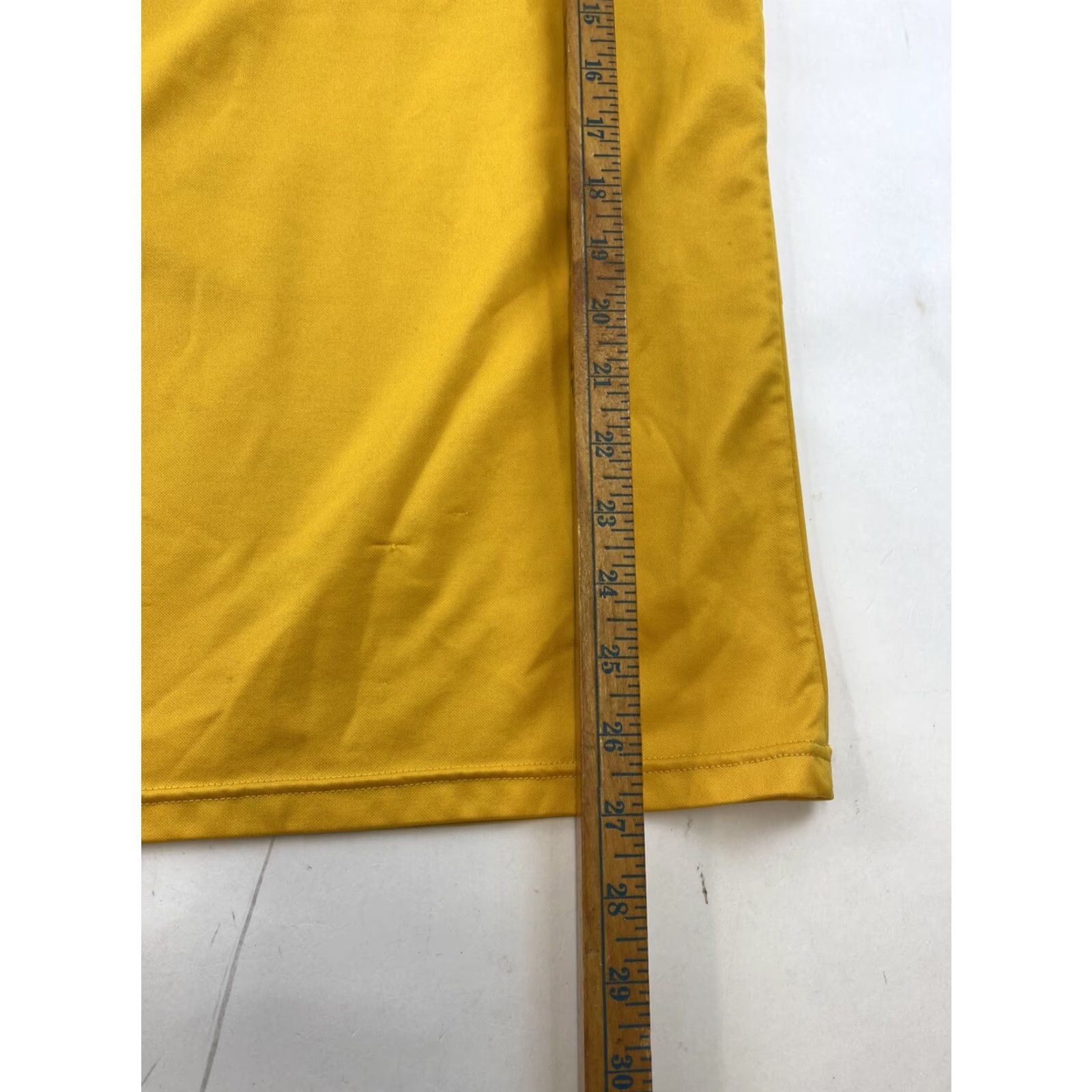Nike VINTAGE Nike Athletic Shirt Mens Large Yellow Made In USA Size US L / EU 52-54 / 3 - 6 Thumbnail