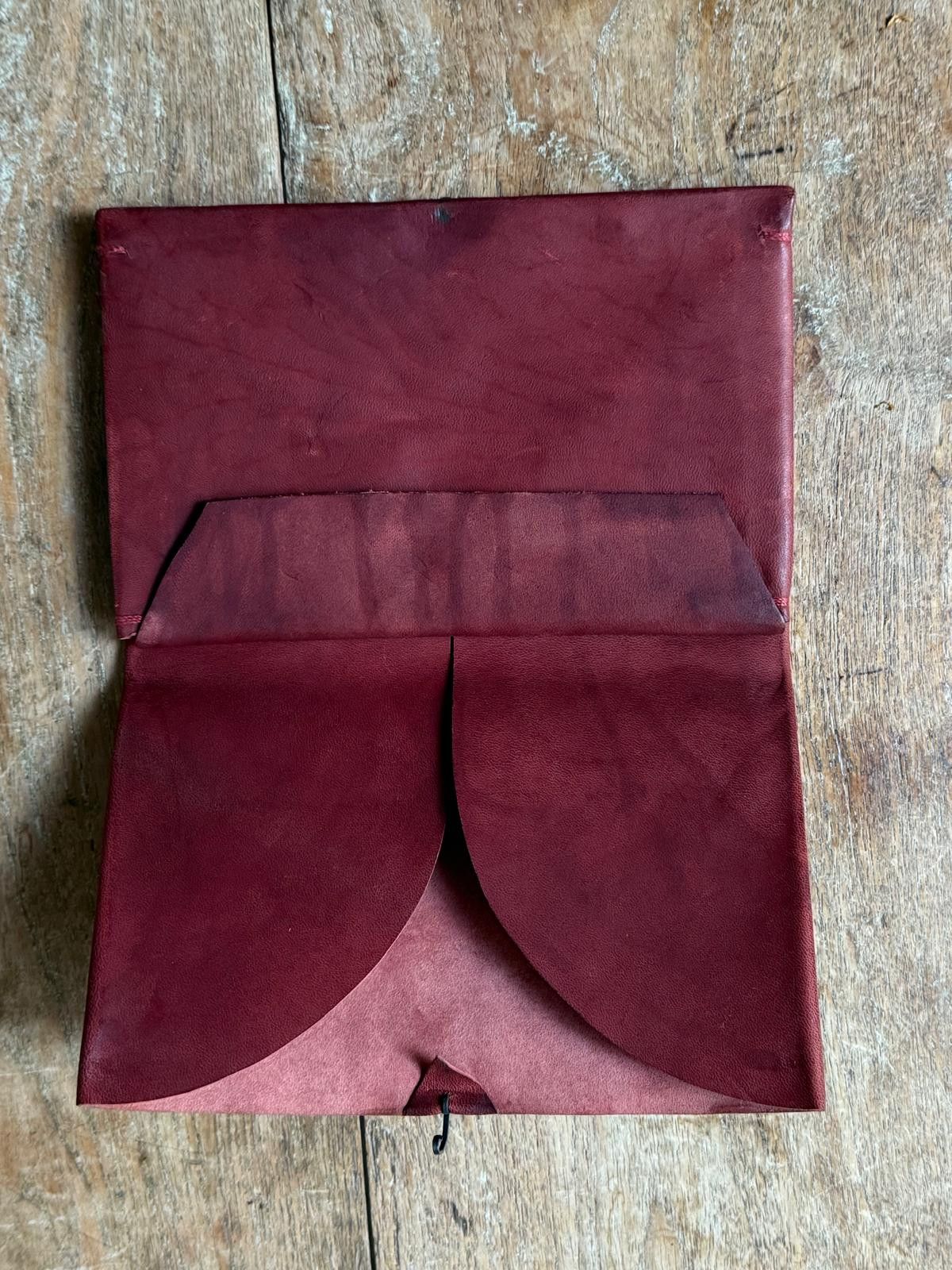 Ma+ Dark Red Wallet Size ONE SIZE - 2 Thumbnail