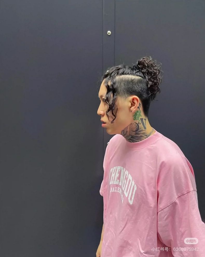 Balenciaga Balenciaga Pink short sleeve Size US XS / EU 42 / 0 - 8 Thumbnail
