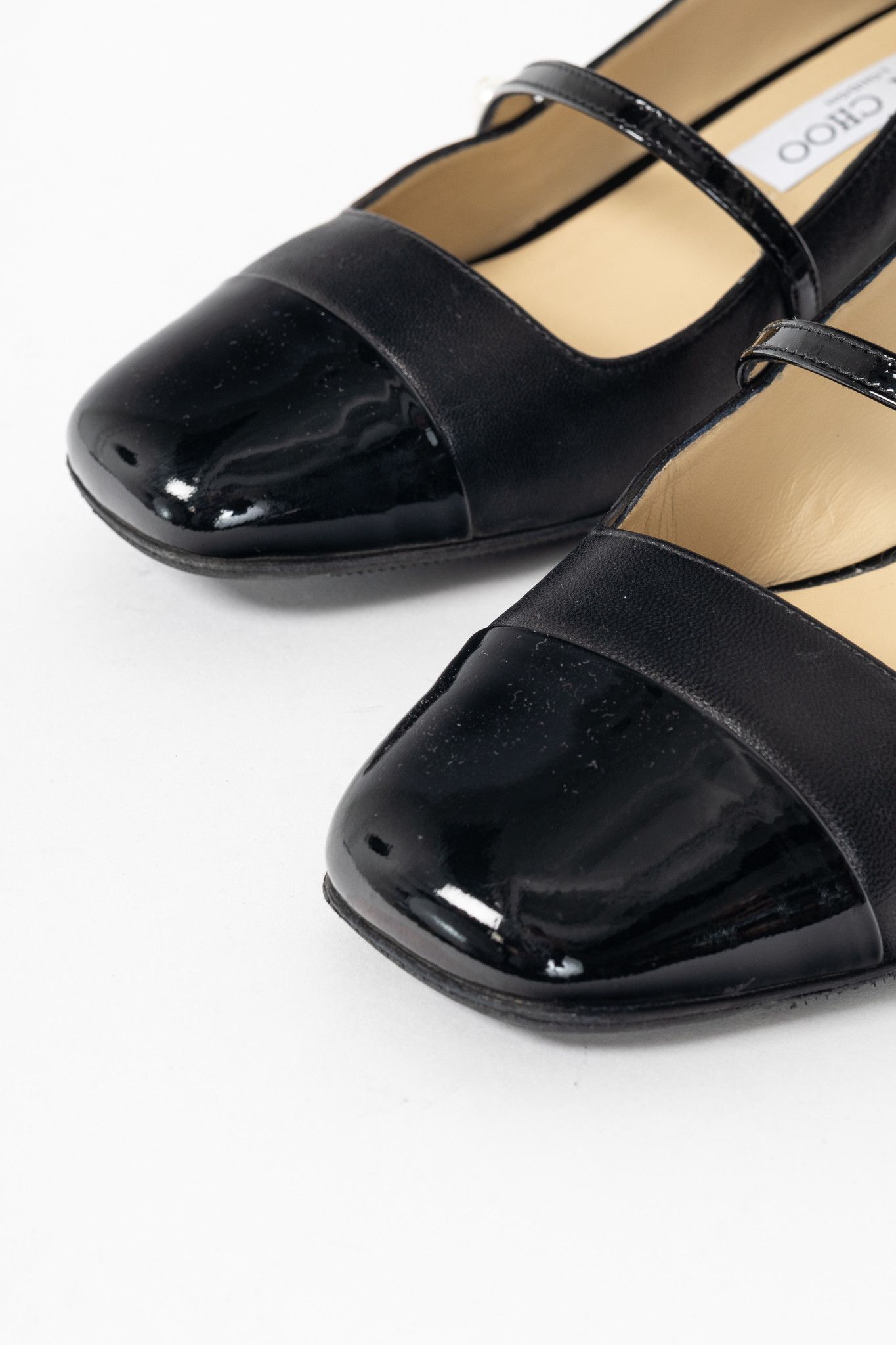 Jimmy Choo Jimmy Choo Elisa Black Cap-Toe Faux-Pearl Mary Jane Pumps Size US 7 / IT 37 - 6 Thumbnail