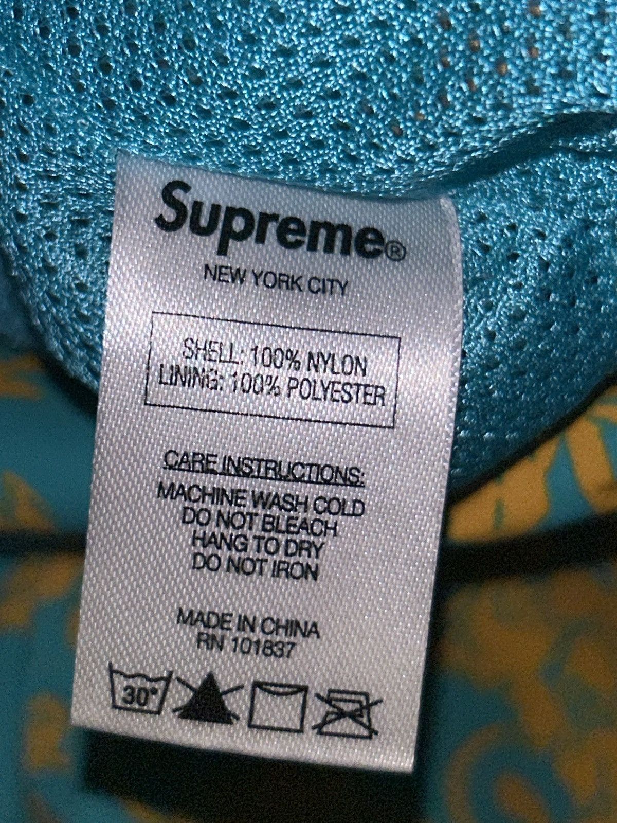 Supreme Supreme Nylon Water Shorts Teal Floral SS20 size XL NEW Size US 36 / EU 52 - 6 Thumbnail